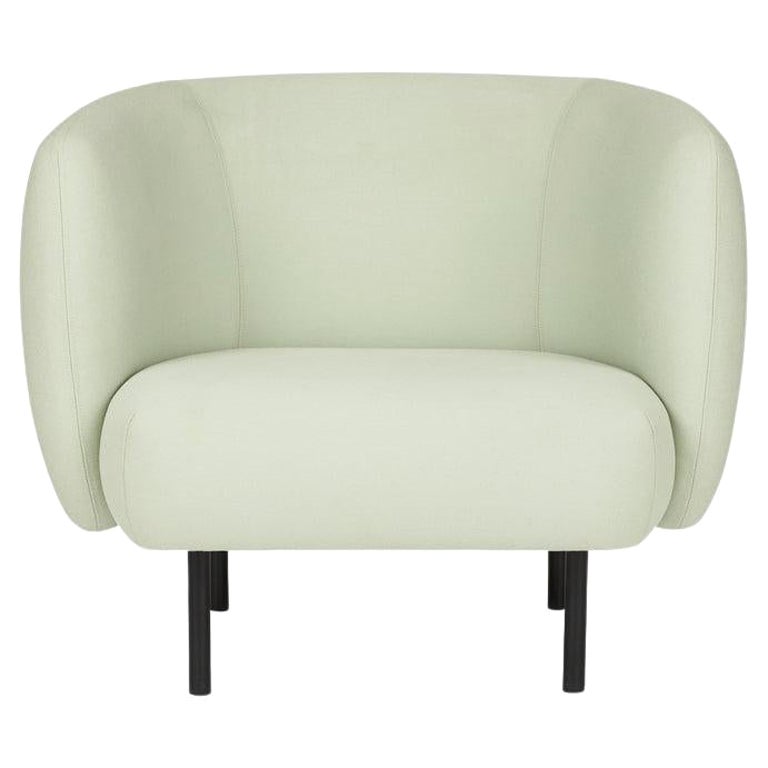 Mintfarbener Cape-Loungesessel von Warm Nordic