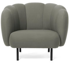 Cape Lounge Chair with Stitches Warm Grey by Warm Nordic