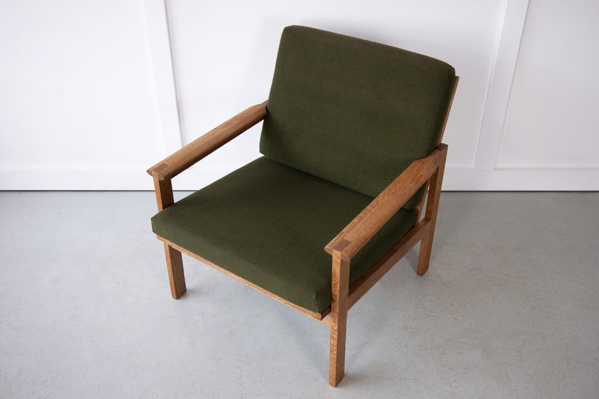 'Capella' armchair by Illum Wikkelsø for Niels Eilersen, Danish, Mid Century 4