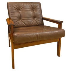 “Capella” lounge chair by Illum Wikkelsø