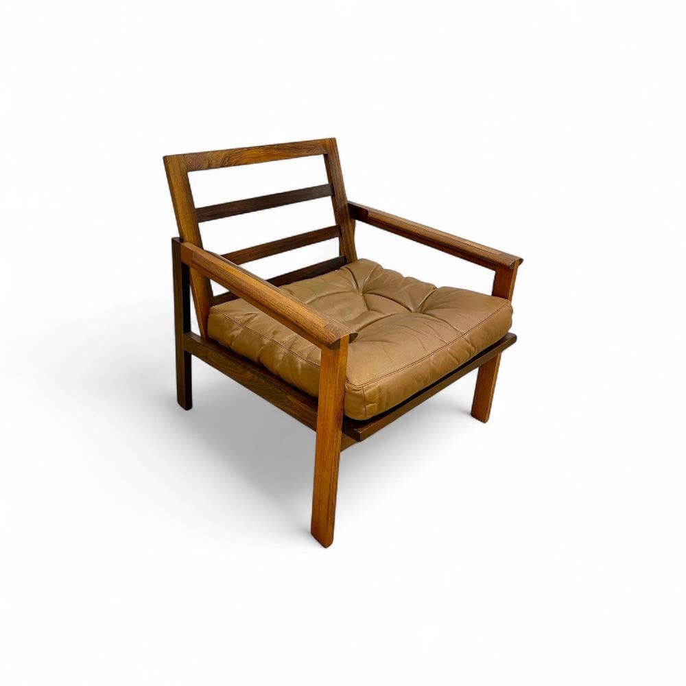 Mid-20th Century “Capella” lounge chair by Illum Wikkelsø For Sale