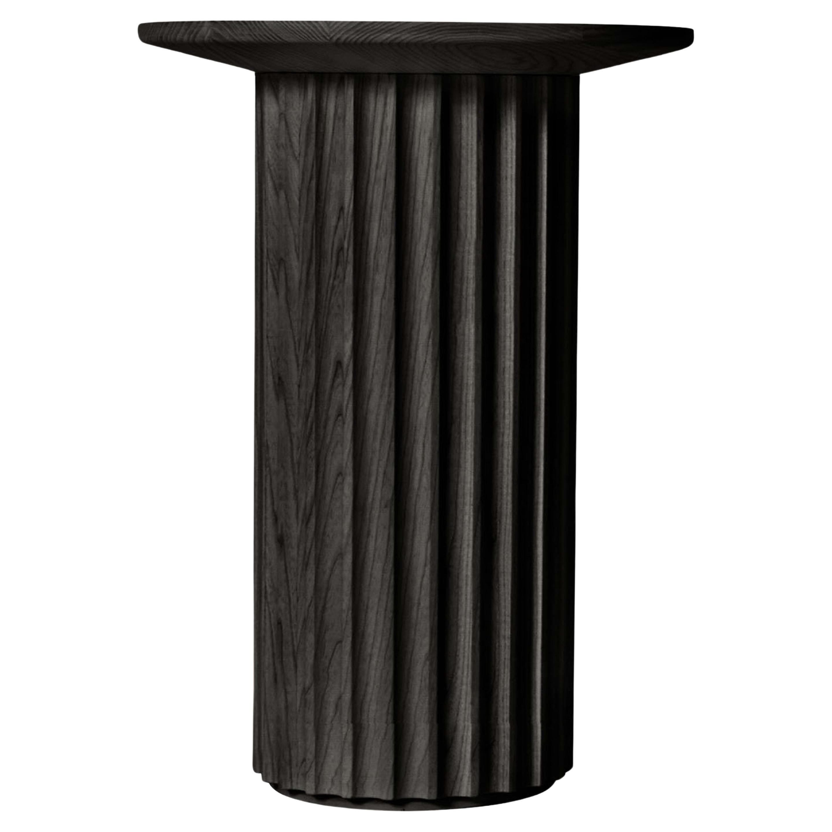 Capitello Slim Black Ash Side table For Sale