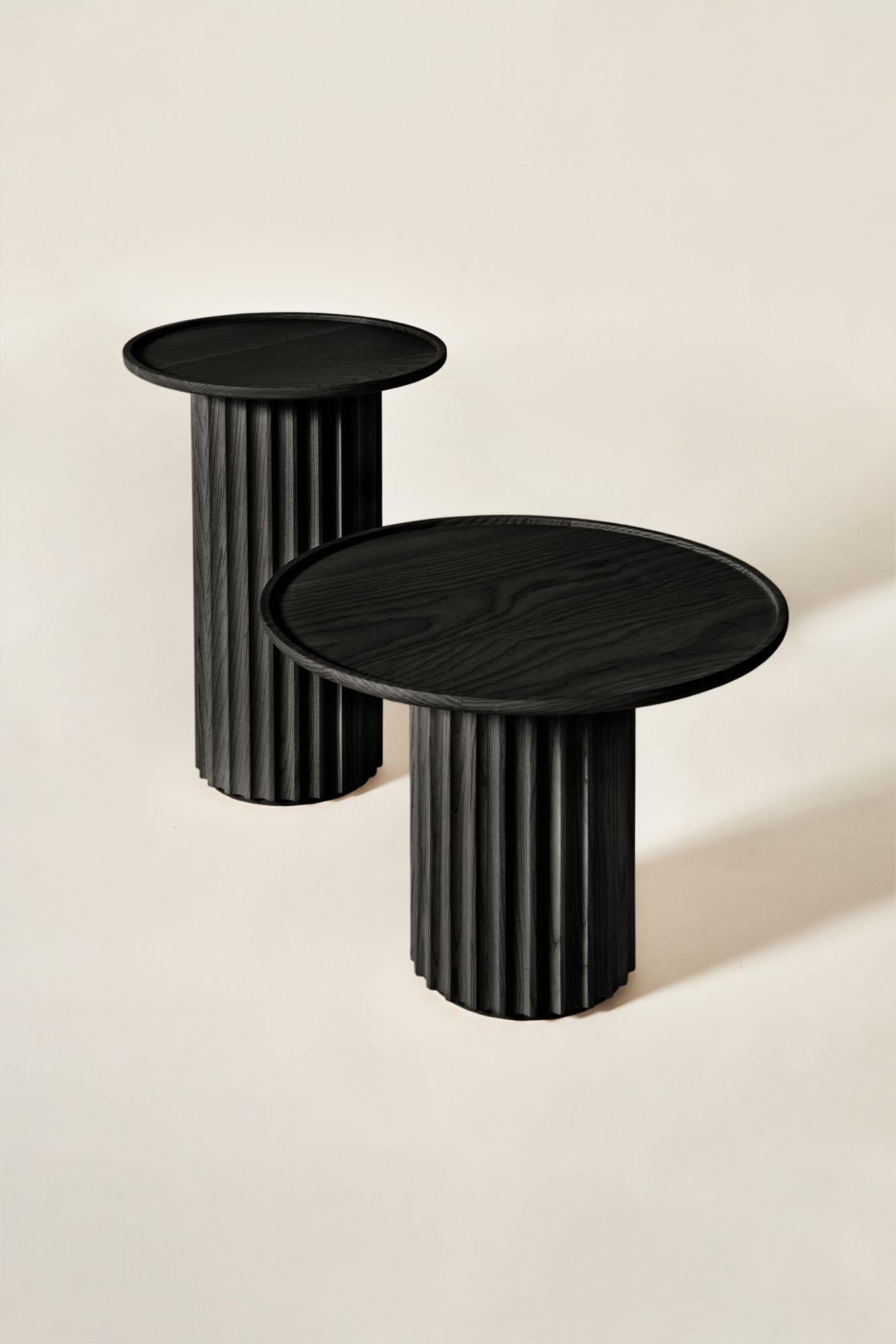 Table basse Capitello en bois massif, finition frêne noir, contemporaine en vente 5