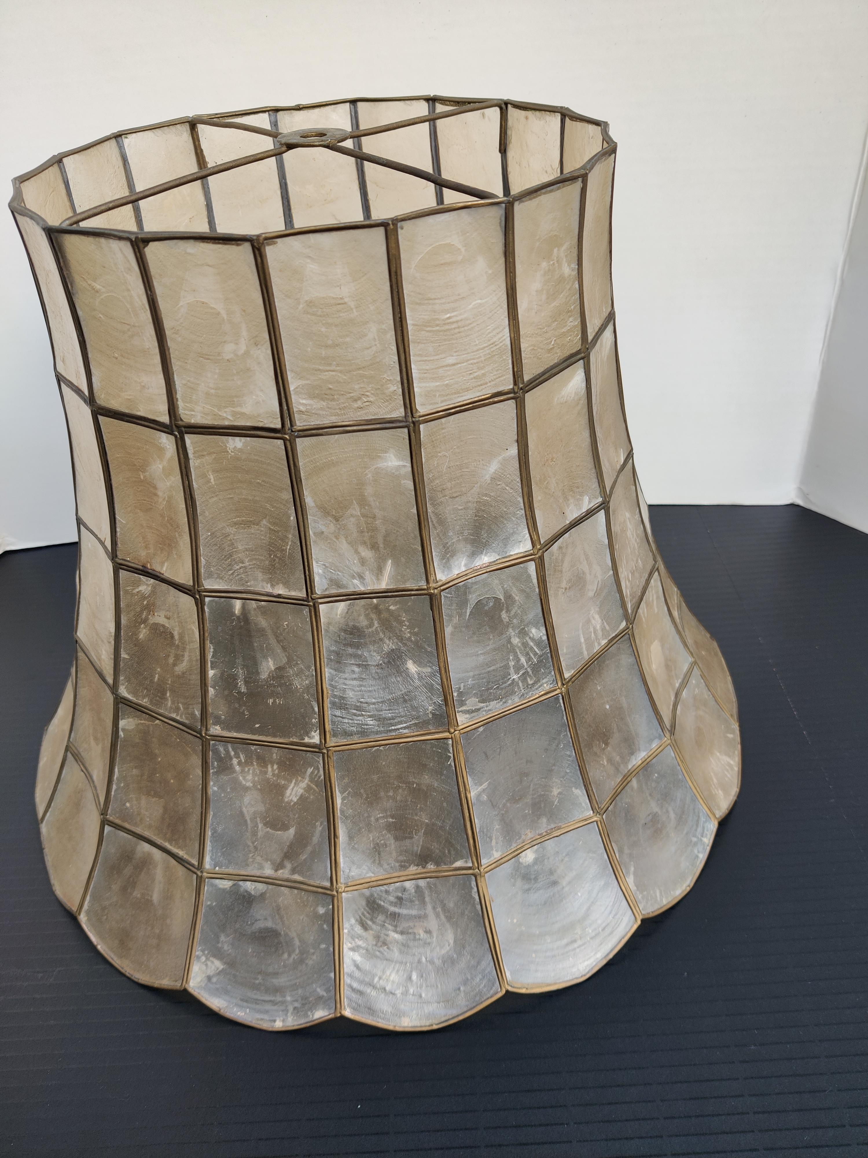 Capiz Shell Mid Century Italian Lamp Shade
From top to bottom there are 5, and not 4, rectangular panels.   
Very good condition. 
Top 9
