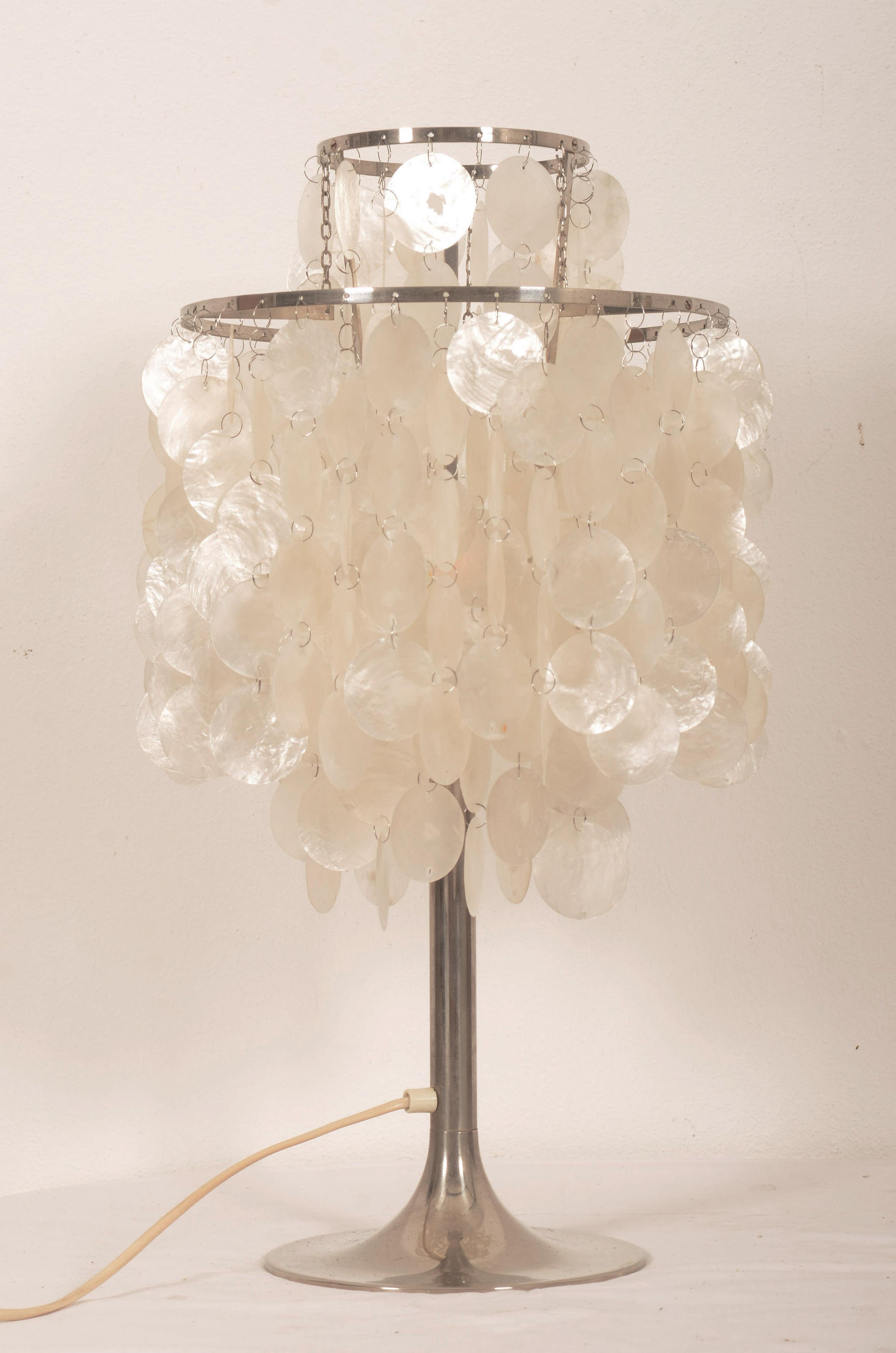 Mid-Century Modern Lampe de bureau coquillage Capiz de Vest Leuchten, Autriche en vente