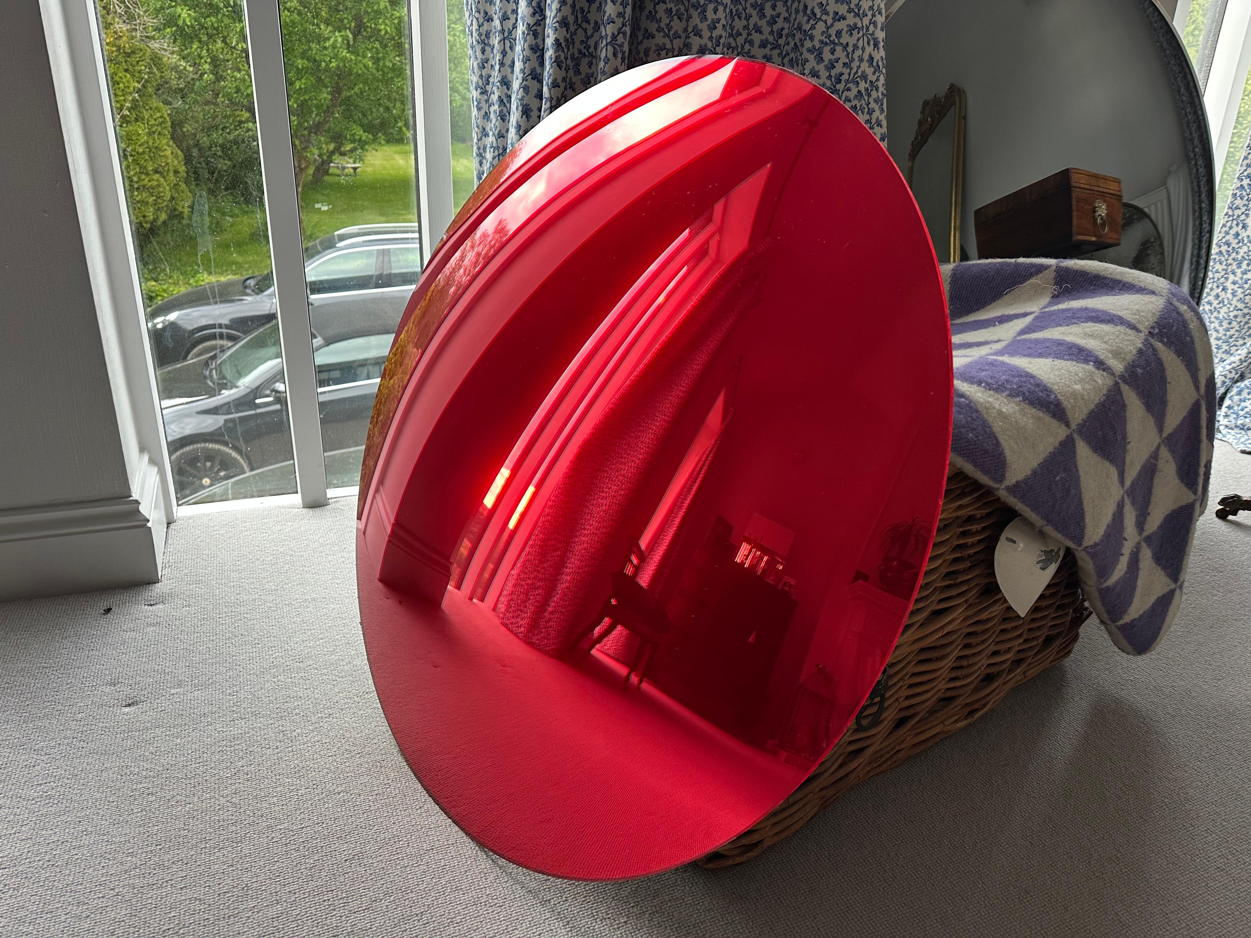Espejo convexo de cristal rojo Capizzi - 31,5