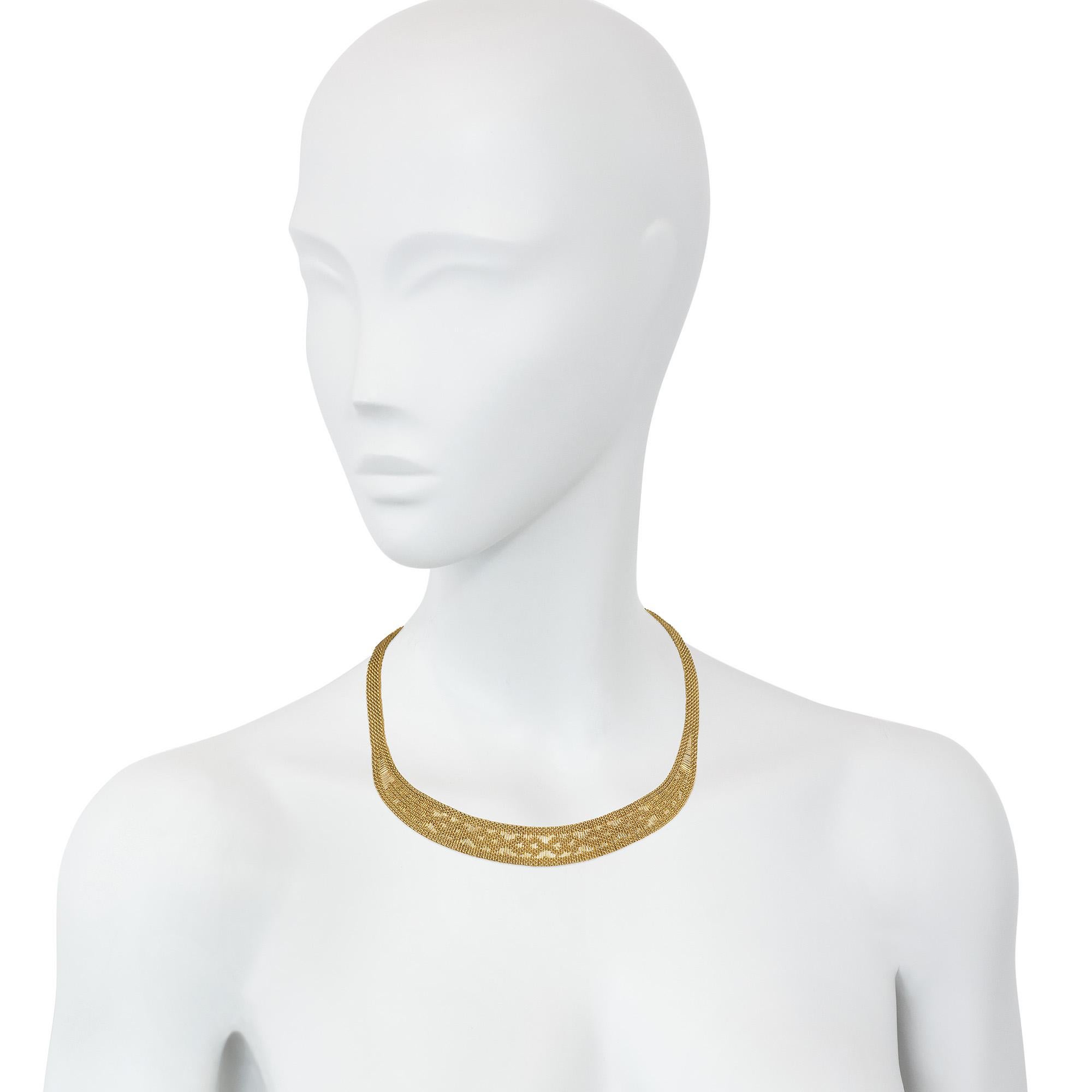 Women's or Men's Caplain, France 1970s Gold Necklace of Tapered Woven Design For Sale