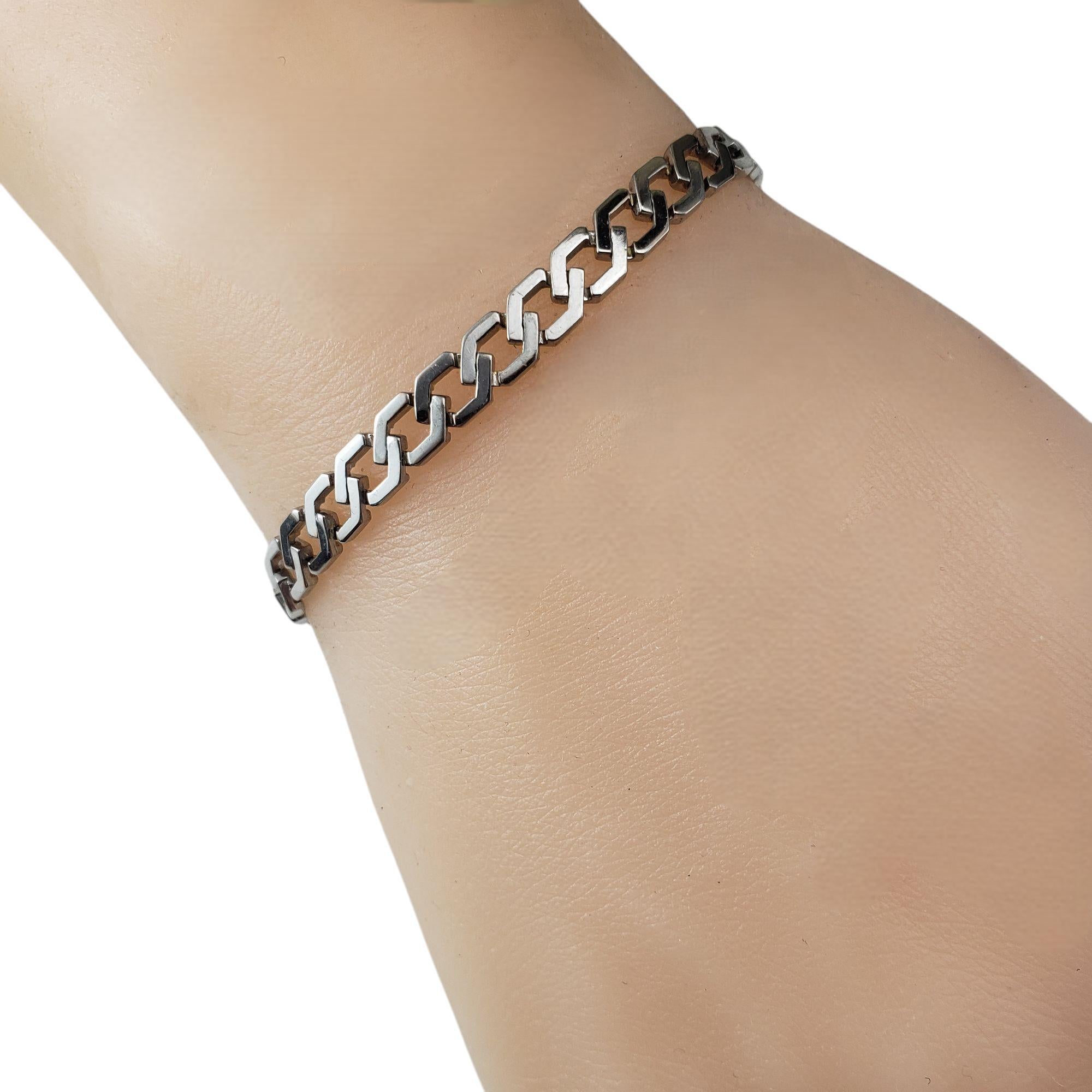 Caplain St. Andre France 18K White Gold Link Bracelet #20928 For Sale 2