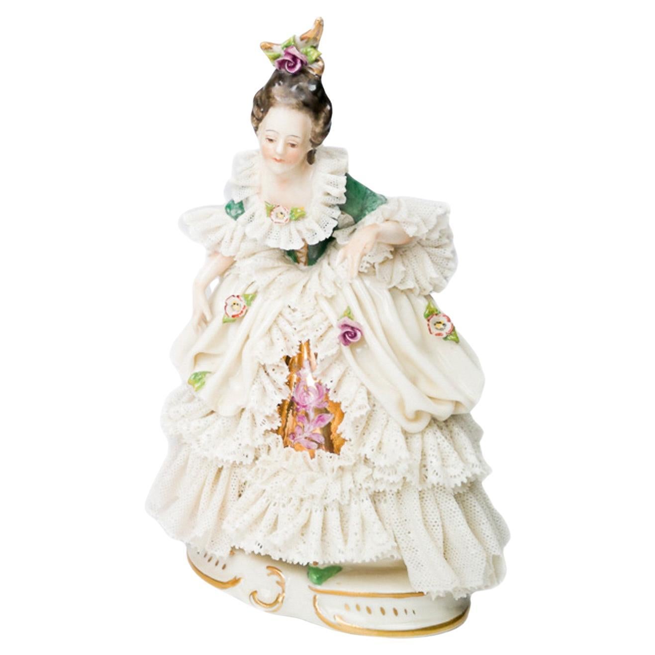 Capodimonte Baroque Lady Figurine With Lace Dress, 1900s For Sale