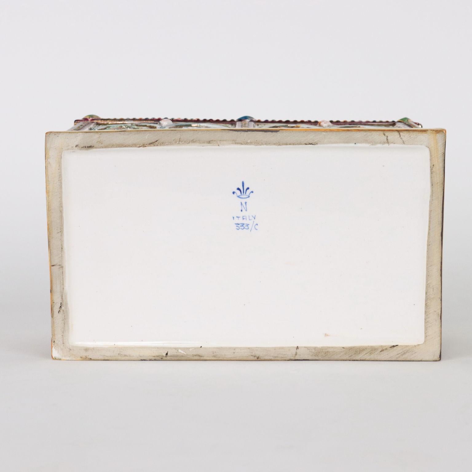 Capodimonte Box, XXth Century 2