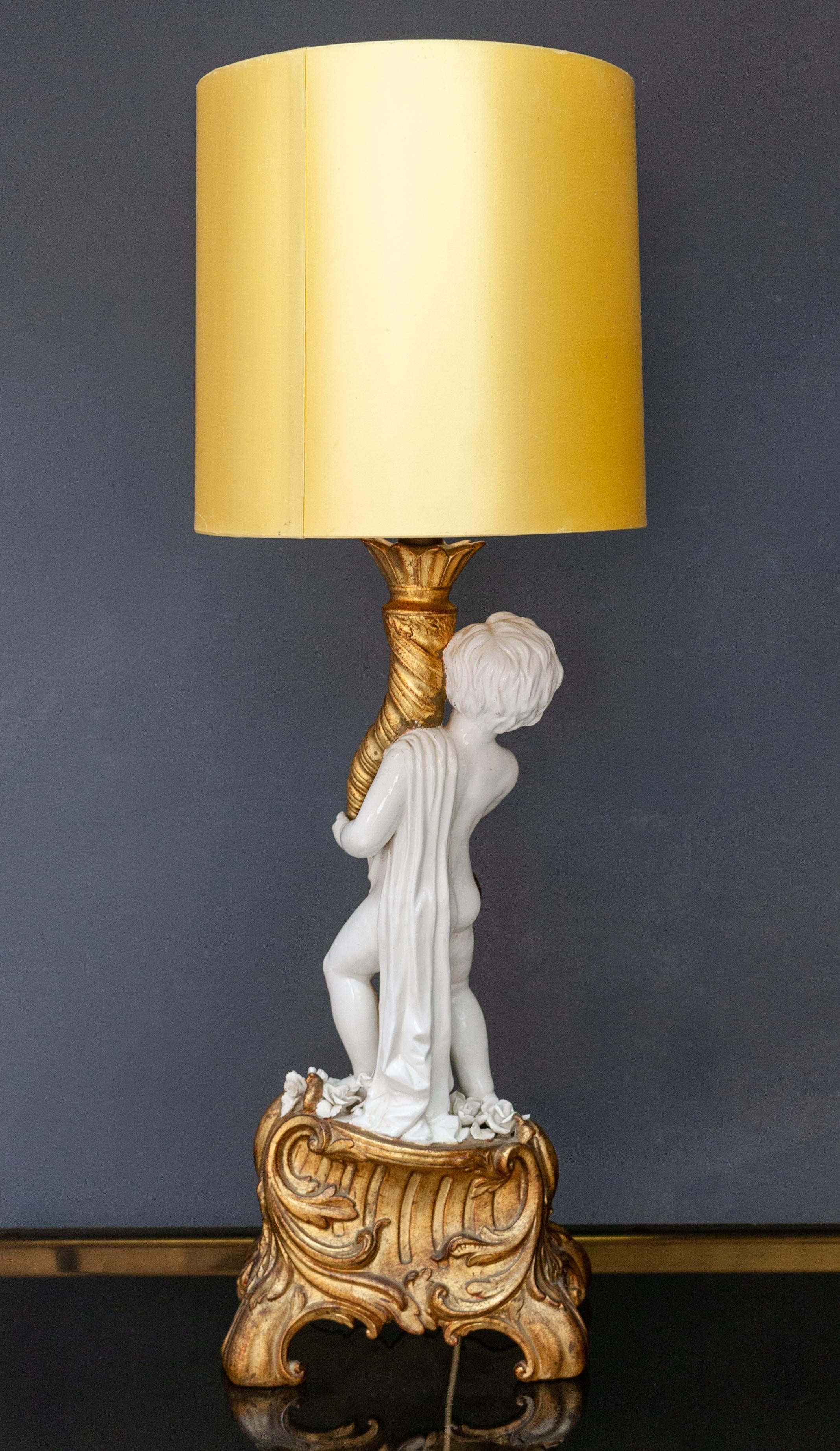 Capodimonte Cherub Lamp Stand Bon état - En vente à Den Haag, NL