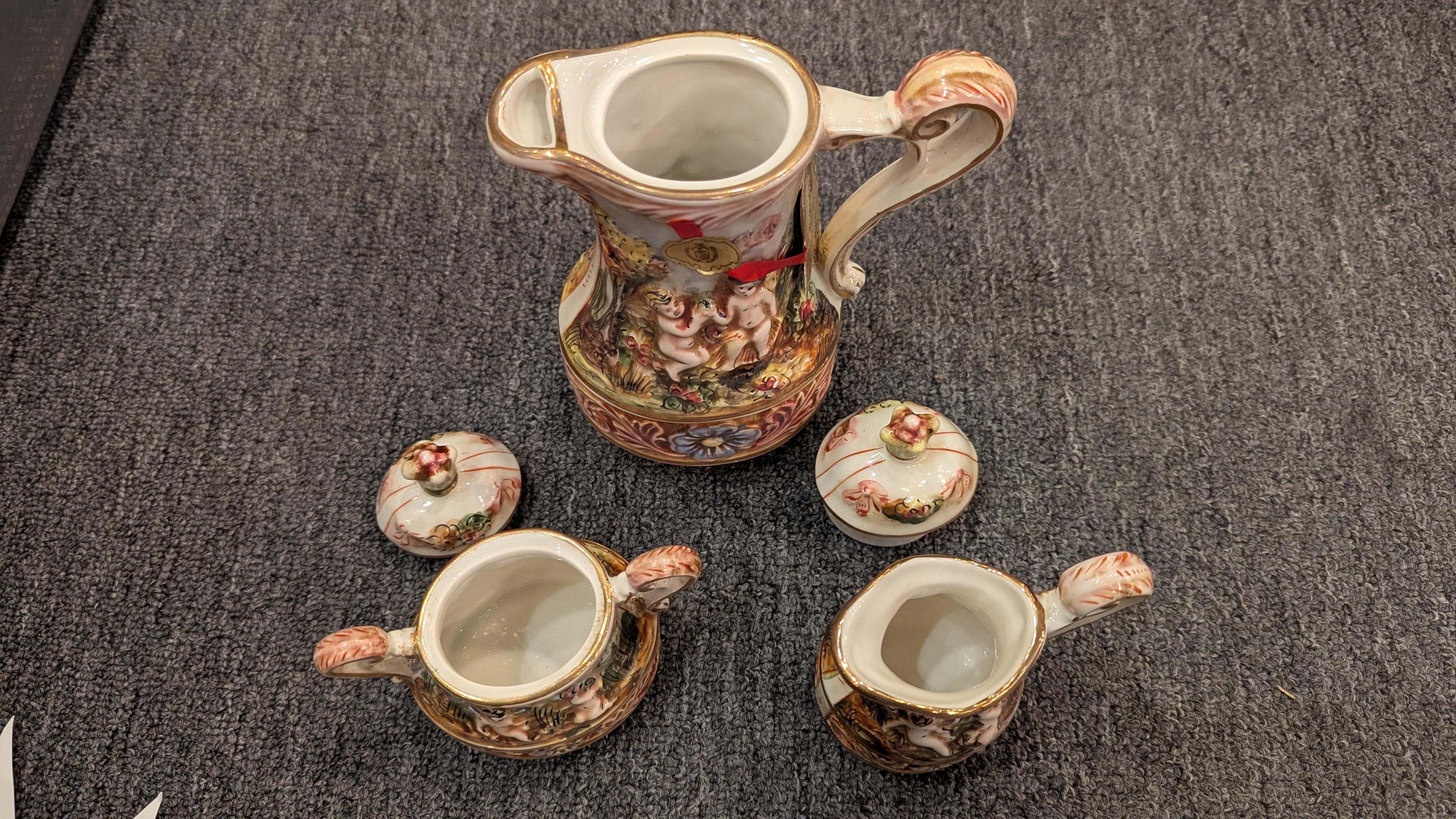 Hollywood Regency Set de démiurge pour le chocolat de Capodimonte en vente