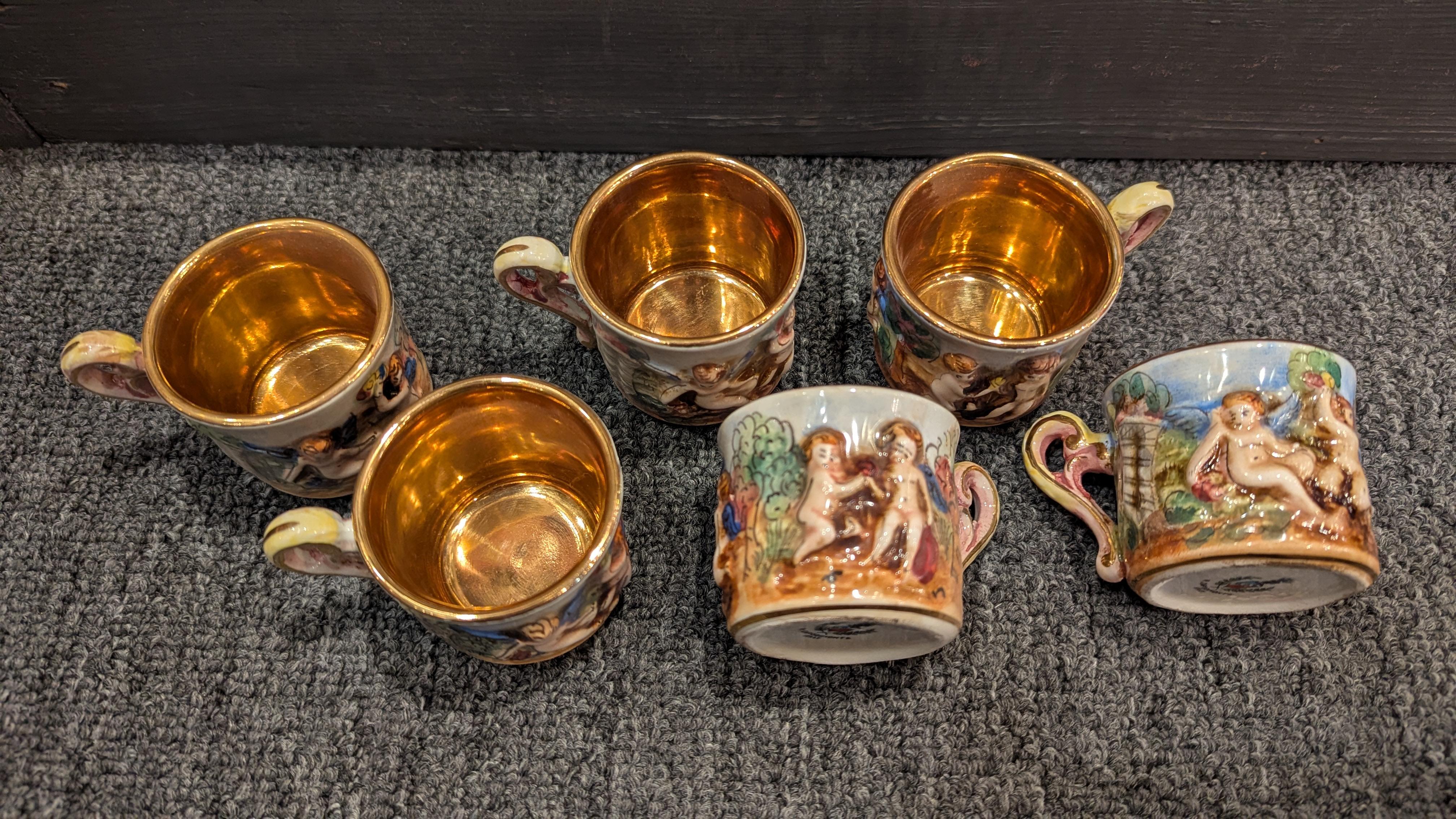 Porcelaine Set de démiurge pour le chocolat de Capodimonte en vente