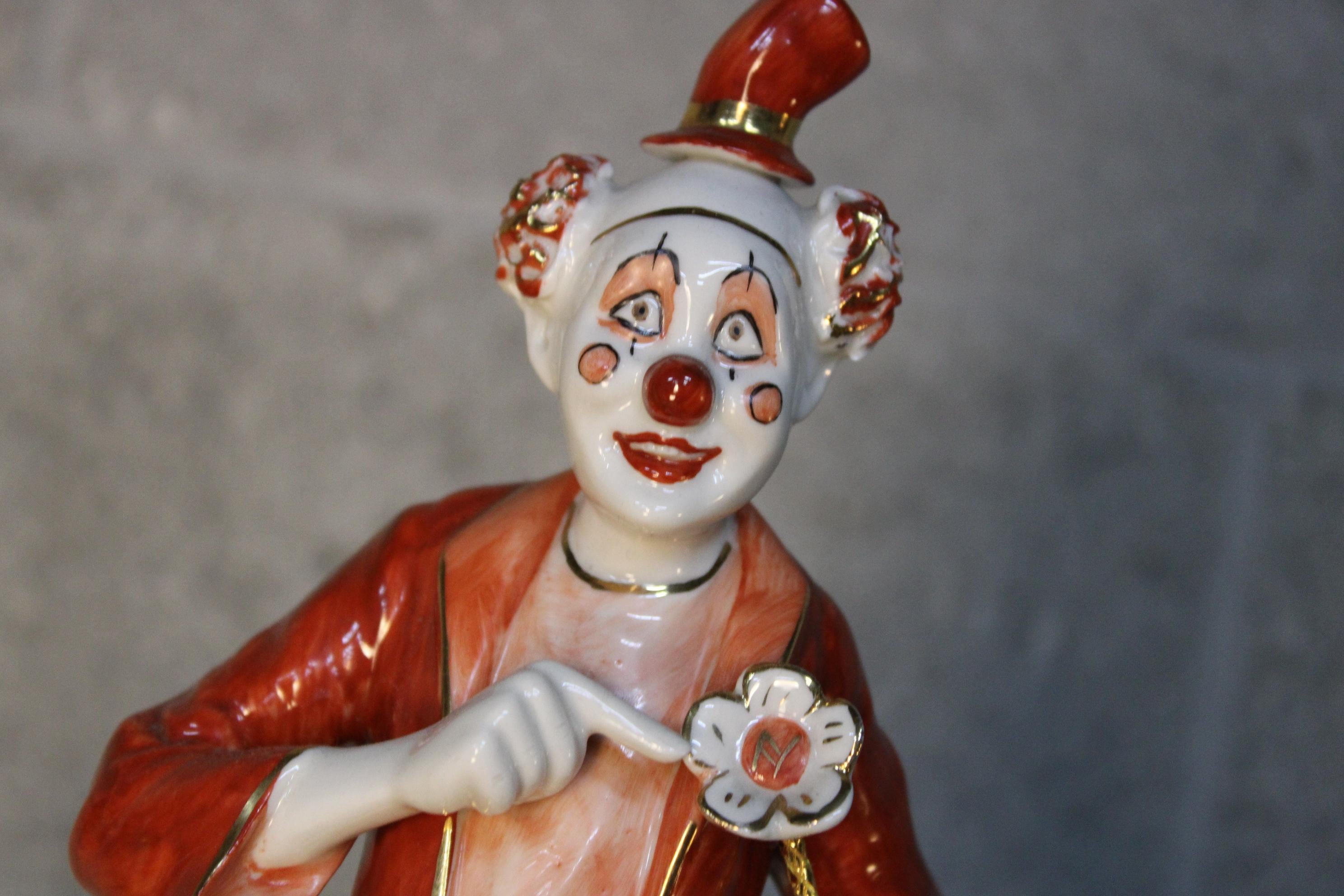 Vintage Capodimonte Clown Statues Set circa 1960 Italy For Sale 1