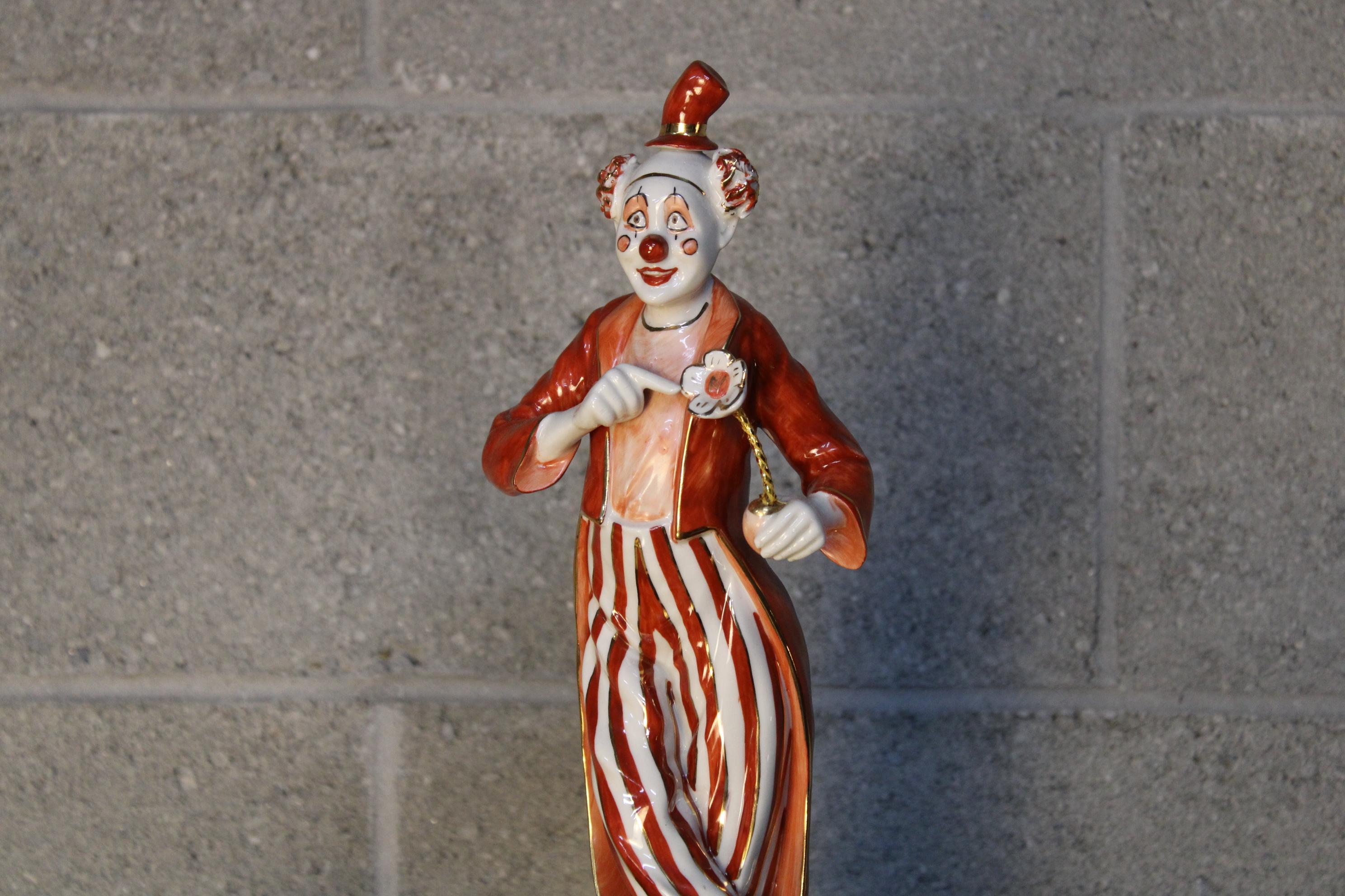 Folk Art Vintage Capodimonte Clown Statues Set circa 1960 Italy For Sale