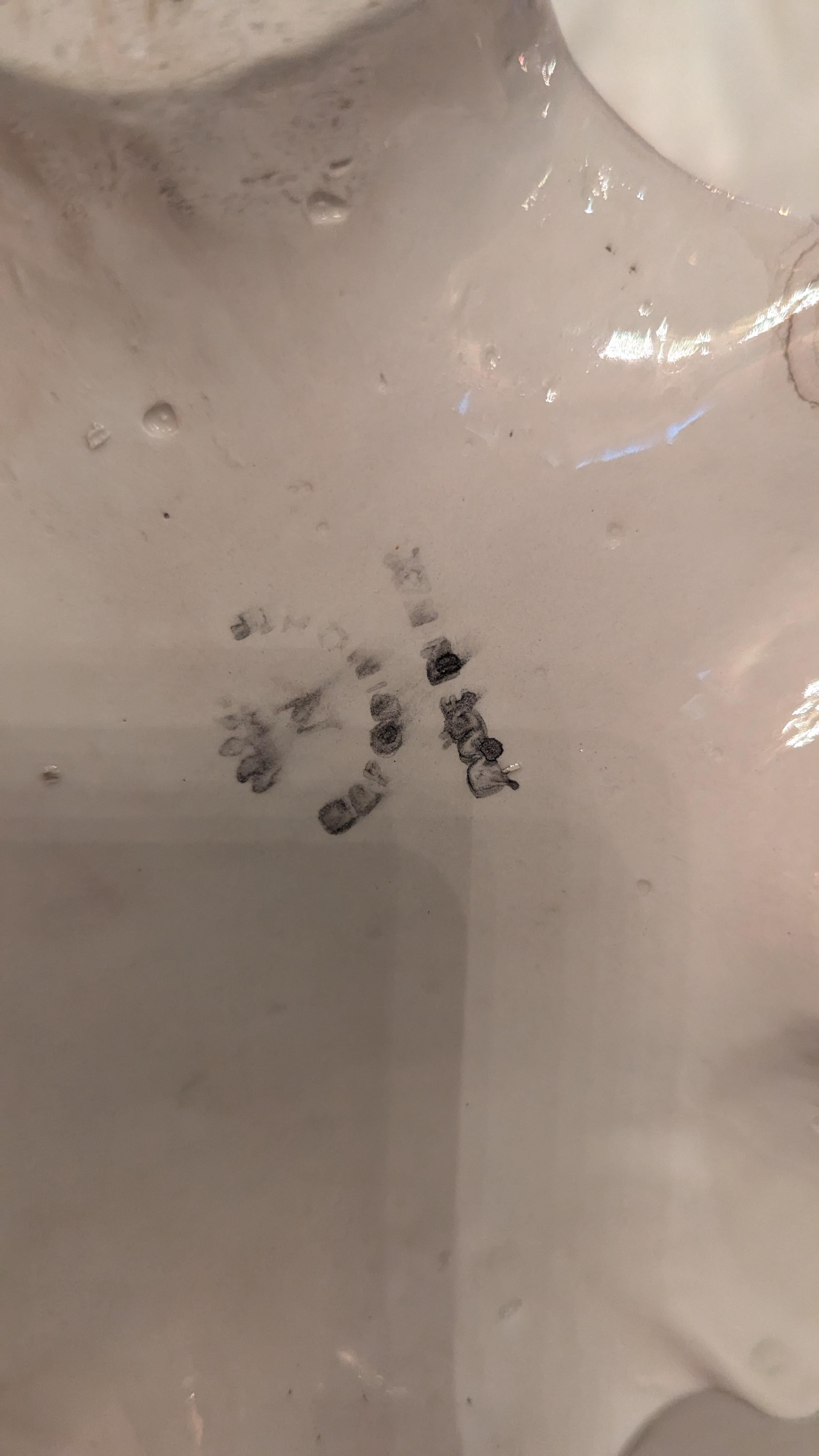 Coppia di vasi a doppio manico di Capodimonte in vendita 1