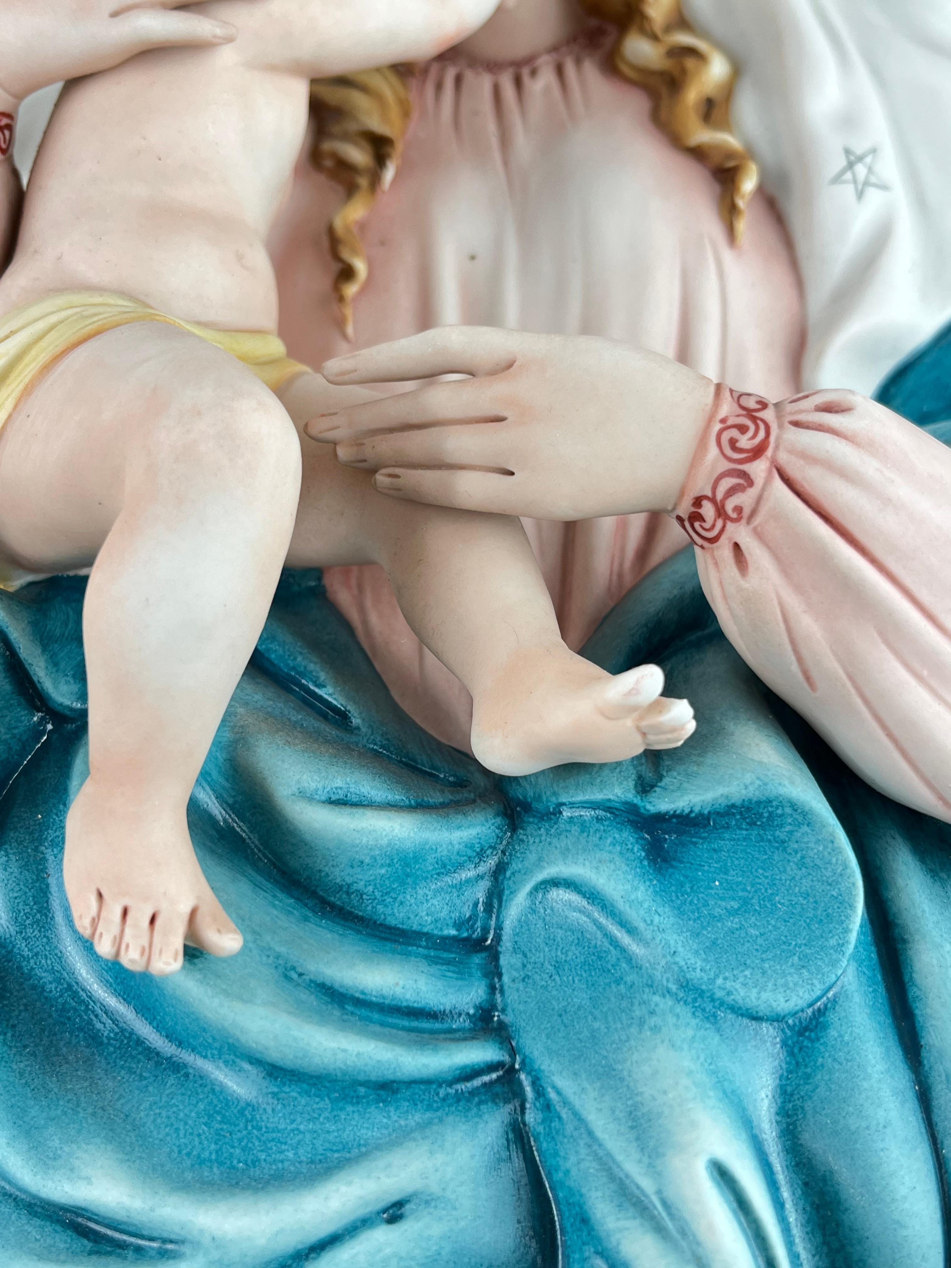 Capodimonte Headboard Madonna With Child, Made in Italy, 1980s In Good Condition For Sale In Palermo, IT