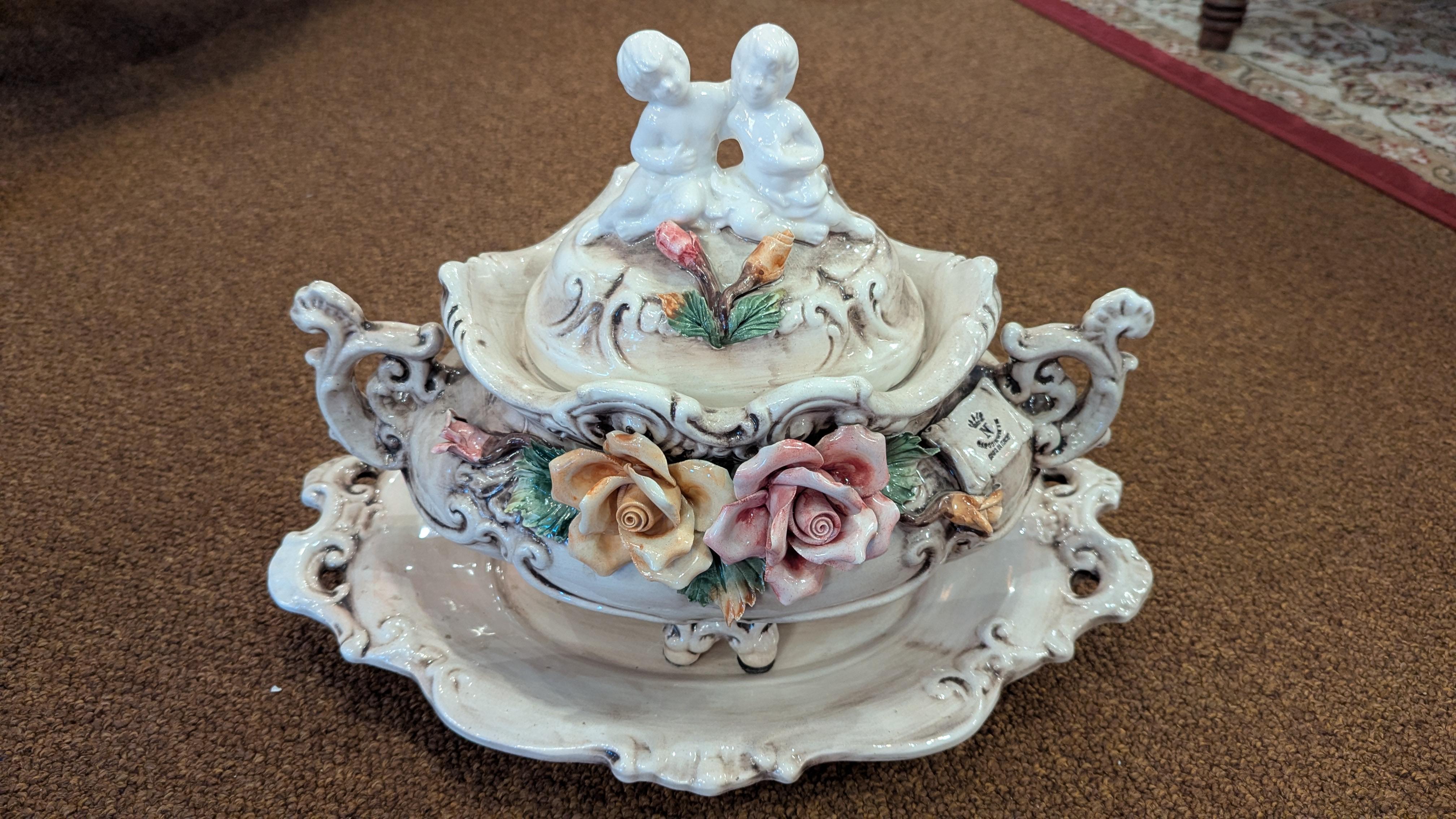 Porcelain Capodimonte Large Toureen and underplate For Sale