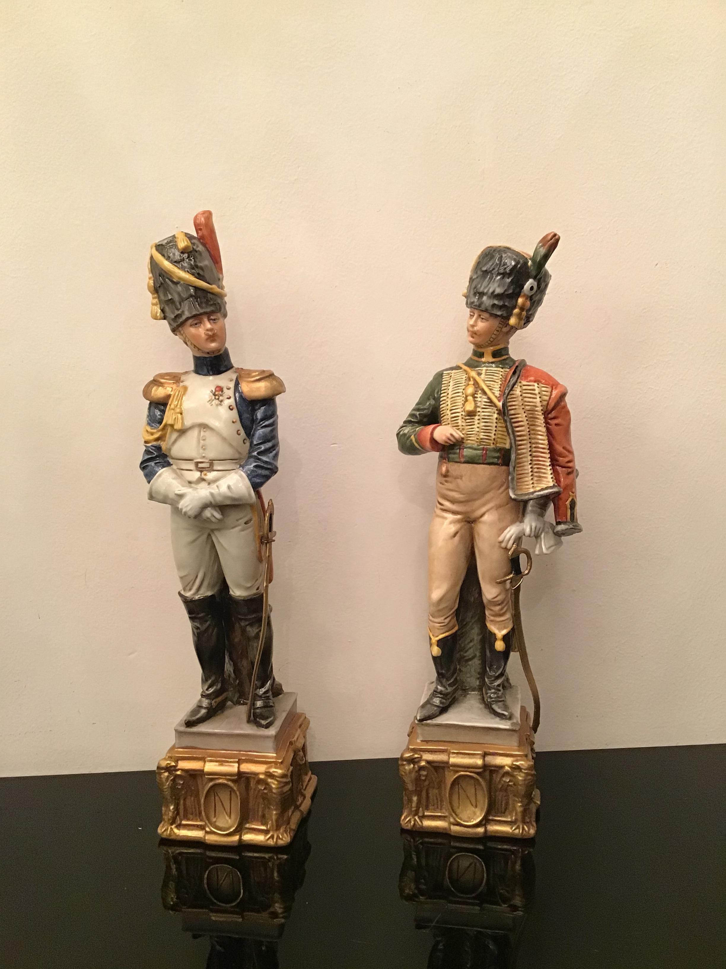 Porcelaine militaire de Capodimonte, 1980, Italie en vente 1