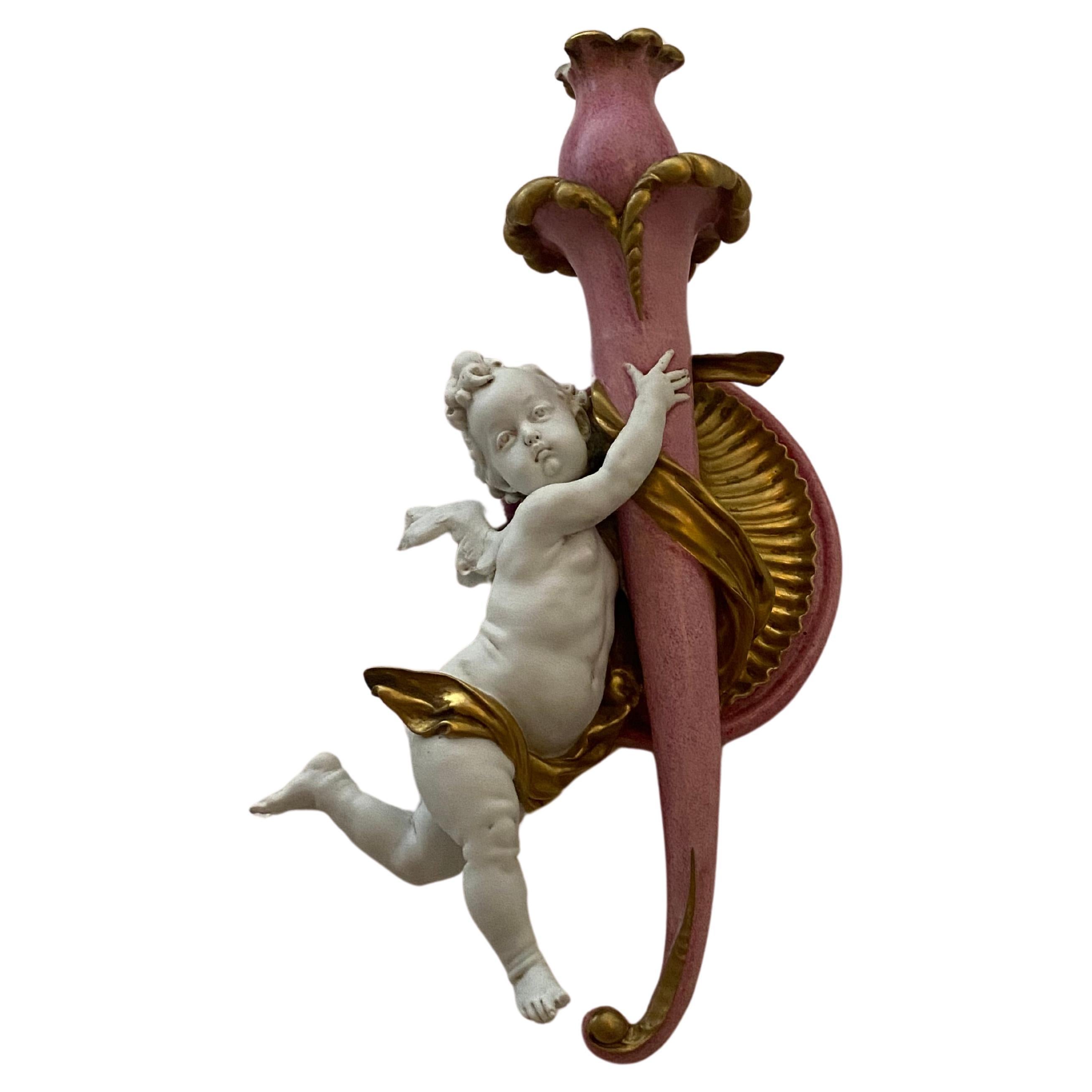Capodimonte, Neapel, antiker XIX. Jahrhundert Porzellan „Geflügelter Cherub“ Kerzenhalter
