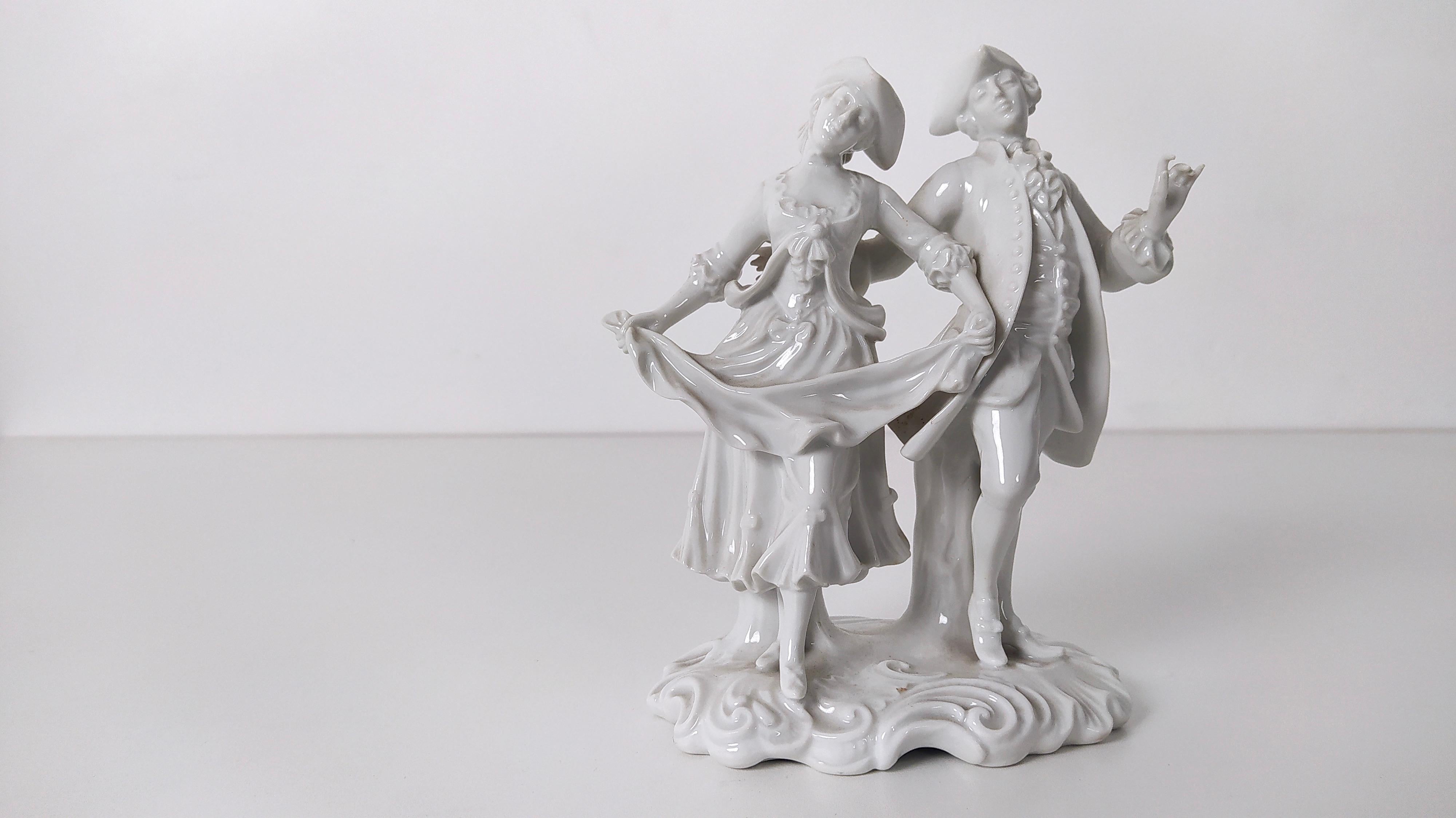 Made in Italy, 1960s.
These two 18th century figures are made in Capodimonte porcelain.
This statue might show slight traces of use since it's vintage, but it can be considered as in excellent original condition and ready to become a piece in a