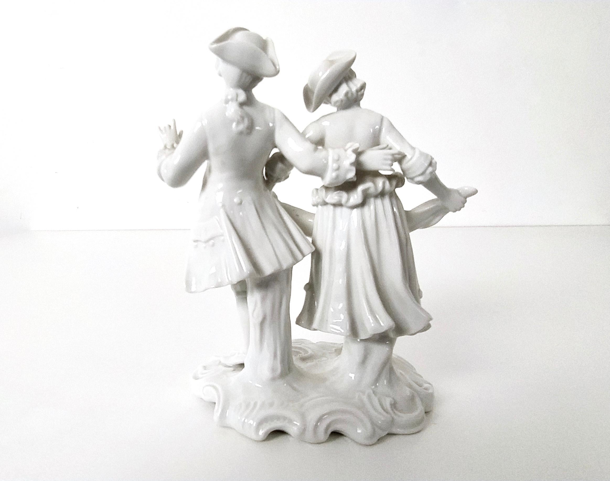 capodimonte style figurines
