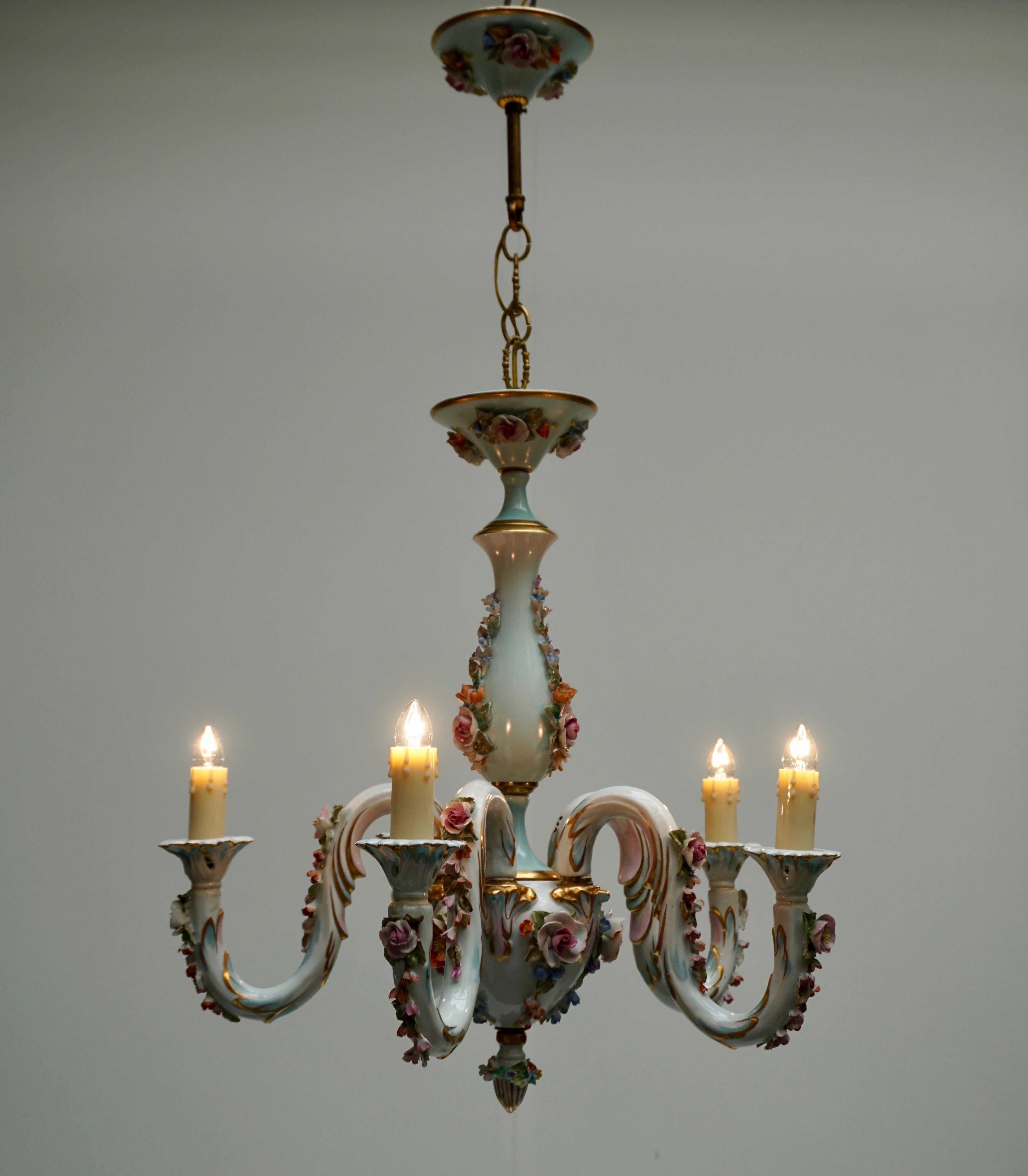 Mid-Century Modern Capodimonte Porcelain Five Lights Chandelier Floral Patterns, Italy For Sale