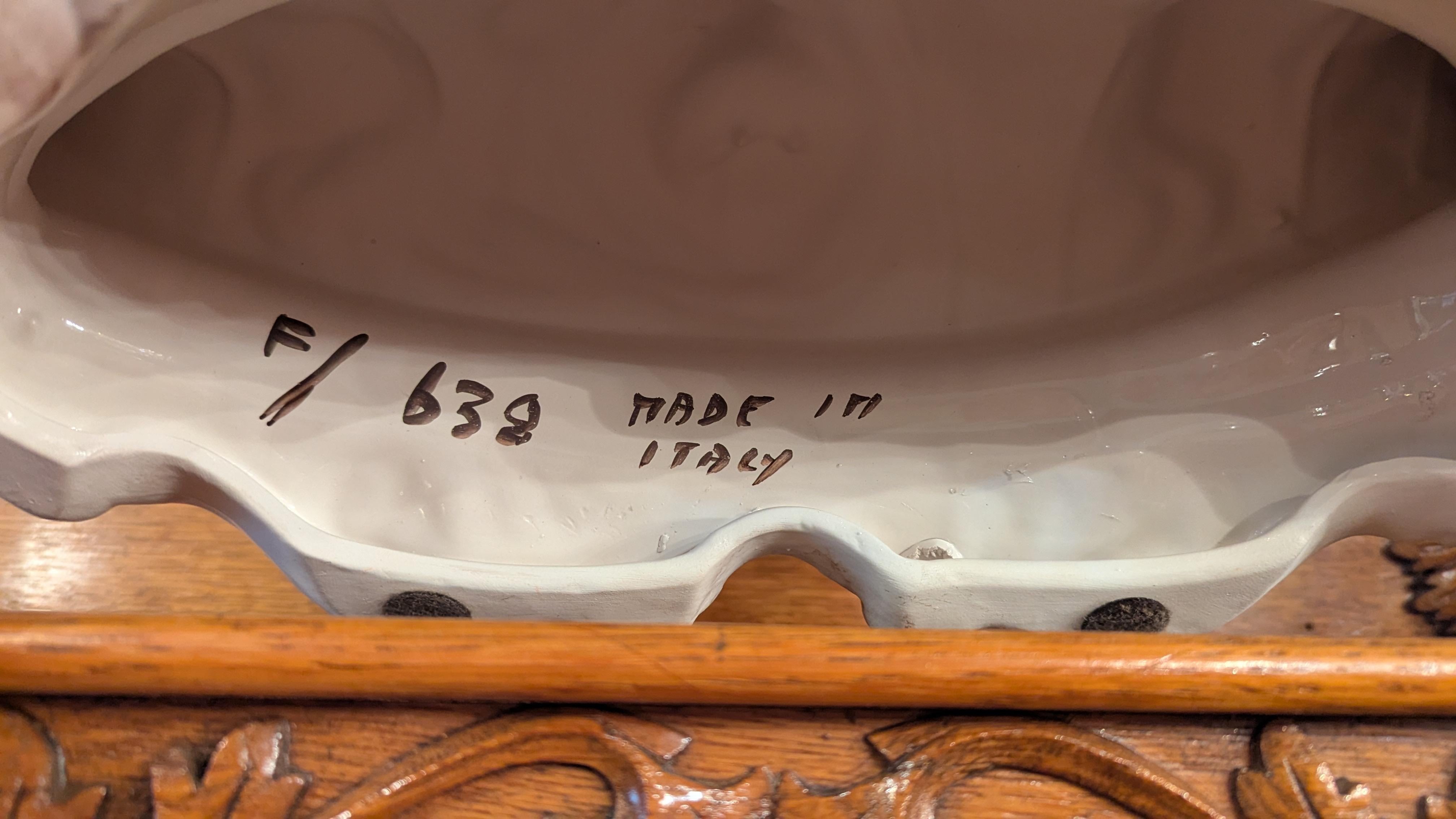 Italiano Scena di gondola in stile Capodimonte in vendita