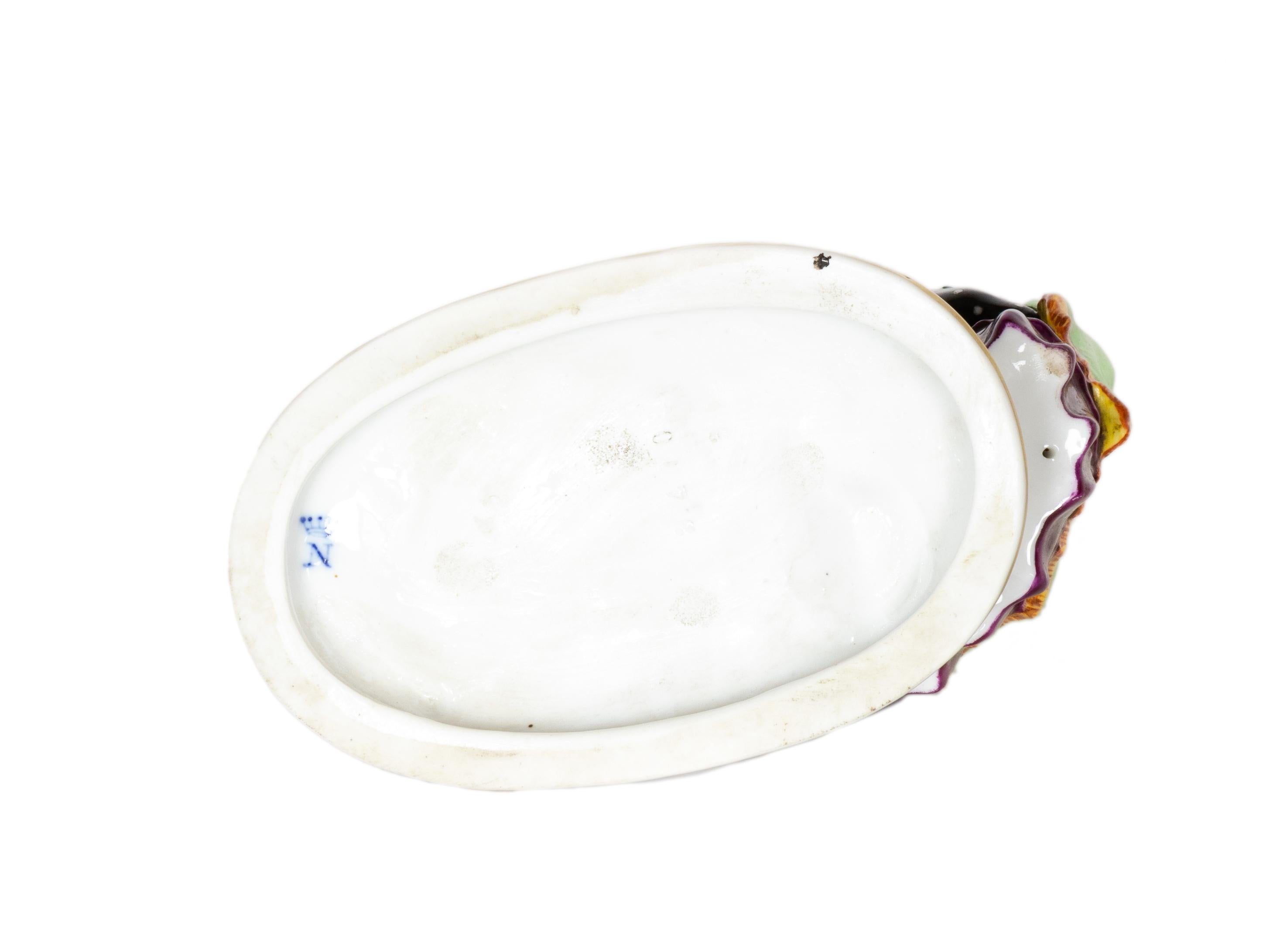 Porcellana Figurina di coppia itinerante di Capodimonte, 1771-1834 in vendita