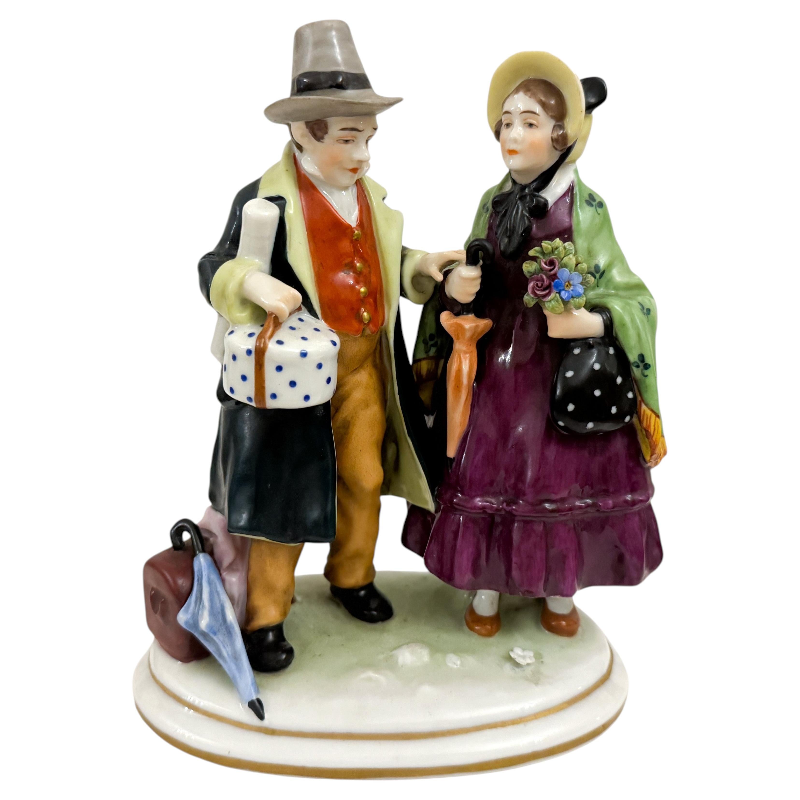 Capodimonte Traveling Couple Figurine Statue, 1771-1834 For Sale