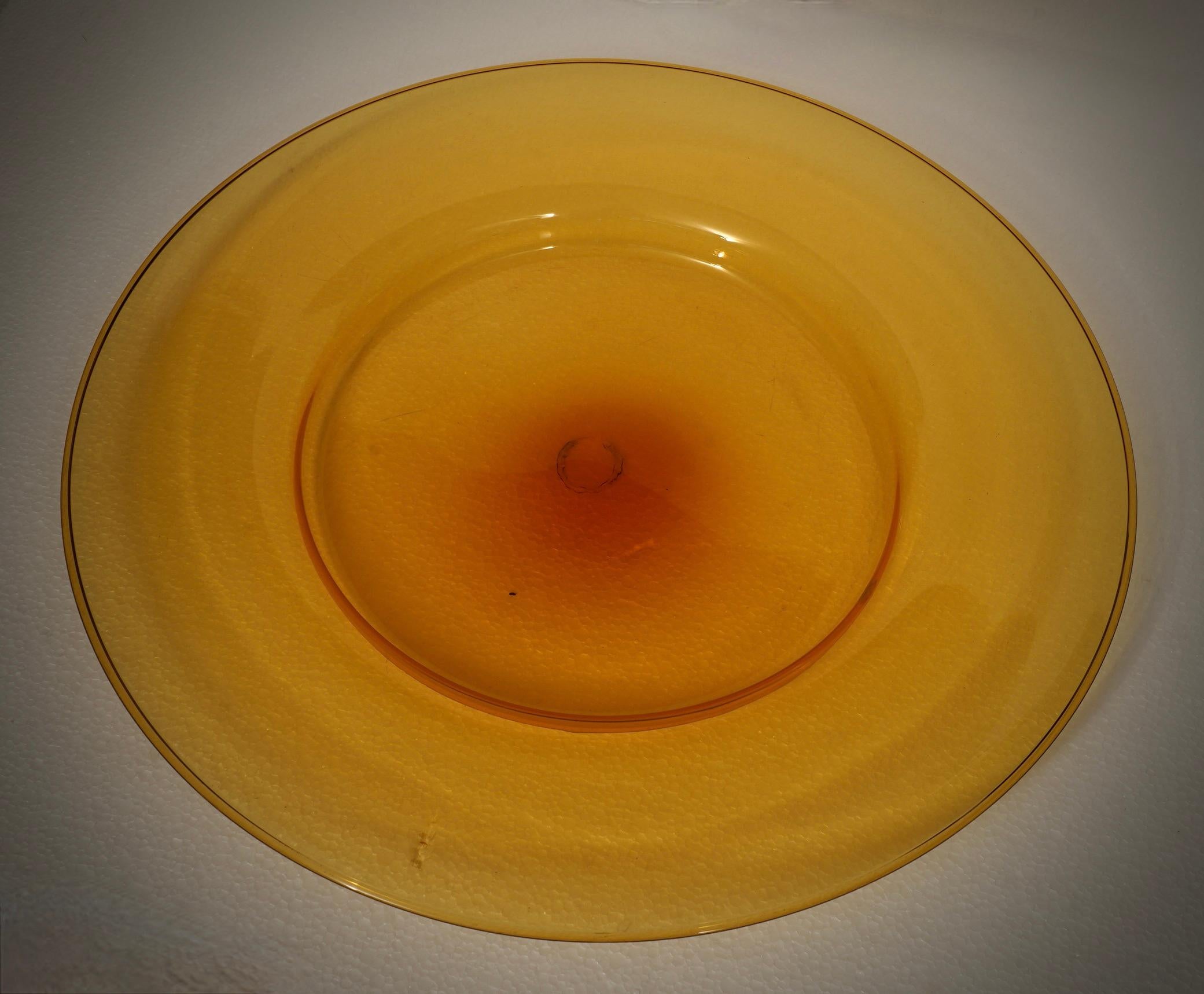 Vetro artistico Piatto rotondo in vetro arancione di Cappellin Murano, 1920 in vendita