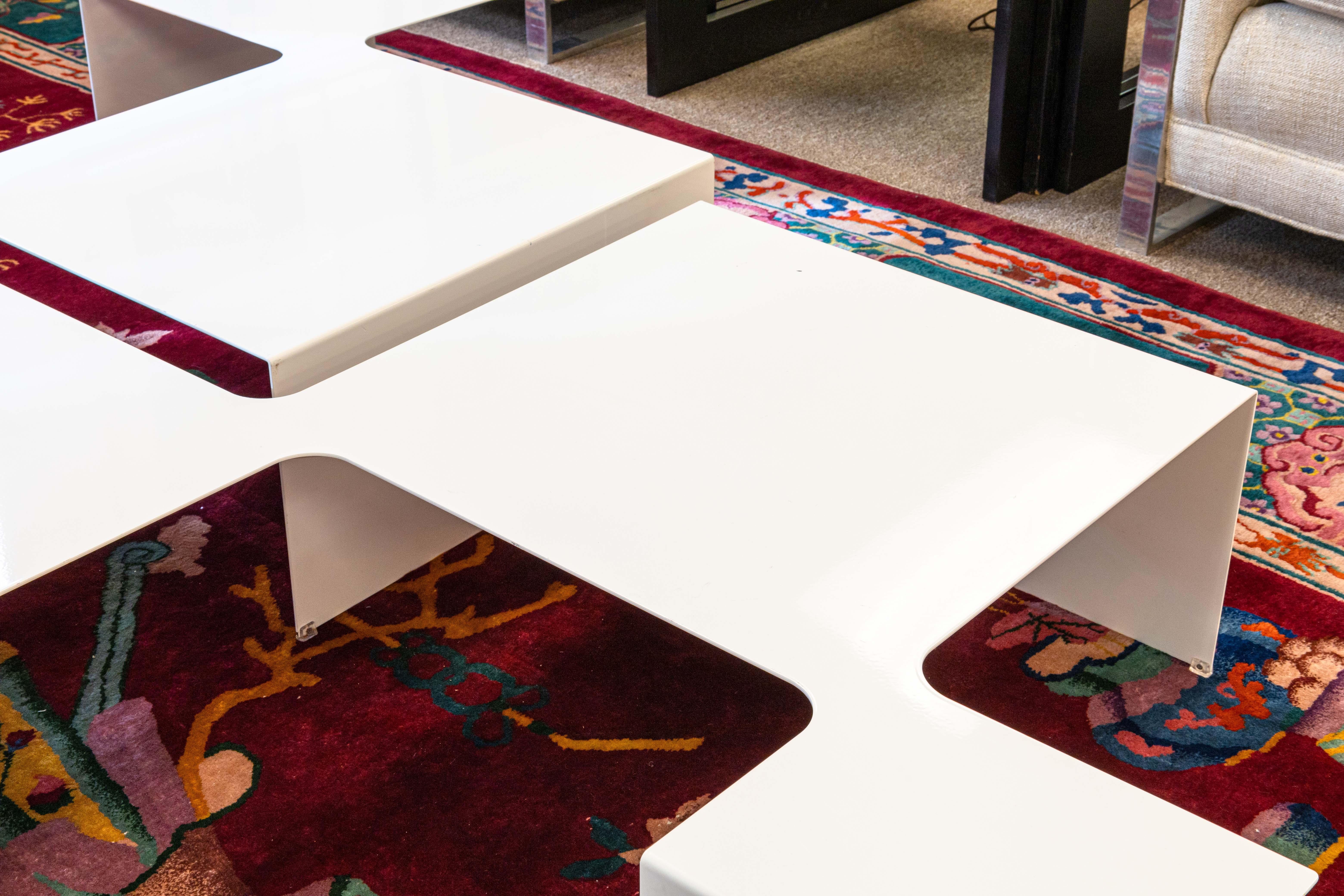 Cappellini Island 3 Pieces Modulaire Noir et Blanc Contemporary Coffee Table Bon état - En vente à Keego Harbor, MI