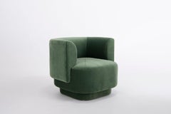 Capper Lounge Chair con base imbottita di Phase Design