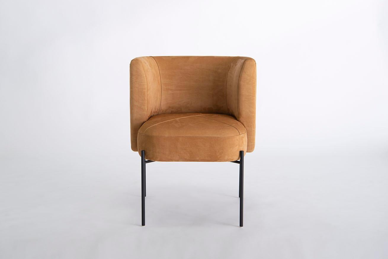 Poudré Chaise d'appoint en cuivre avec base en métal par Phase Design, « Noir ou blanc », tissu en vente