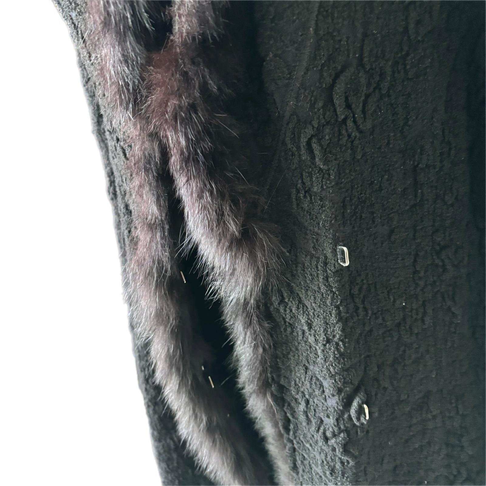 Women's or Men's Cappotto Cavalli con dettagli in pelliccia in ottime condizioni