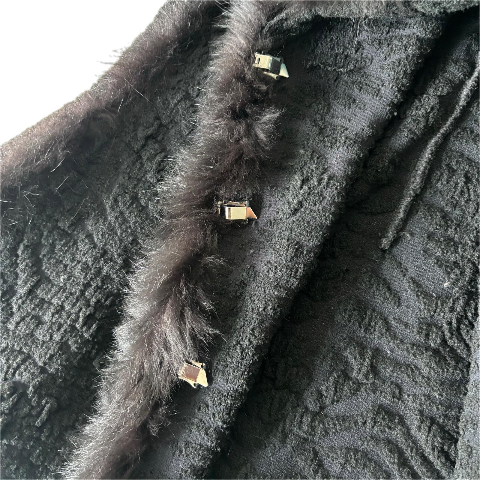 Cappotto Cavalli con dettagli in pelliccia in ottime condizioni 2