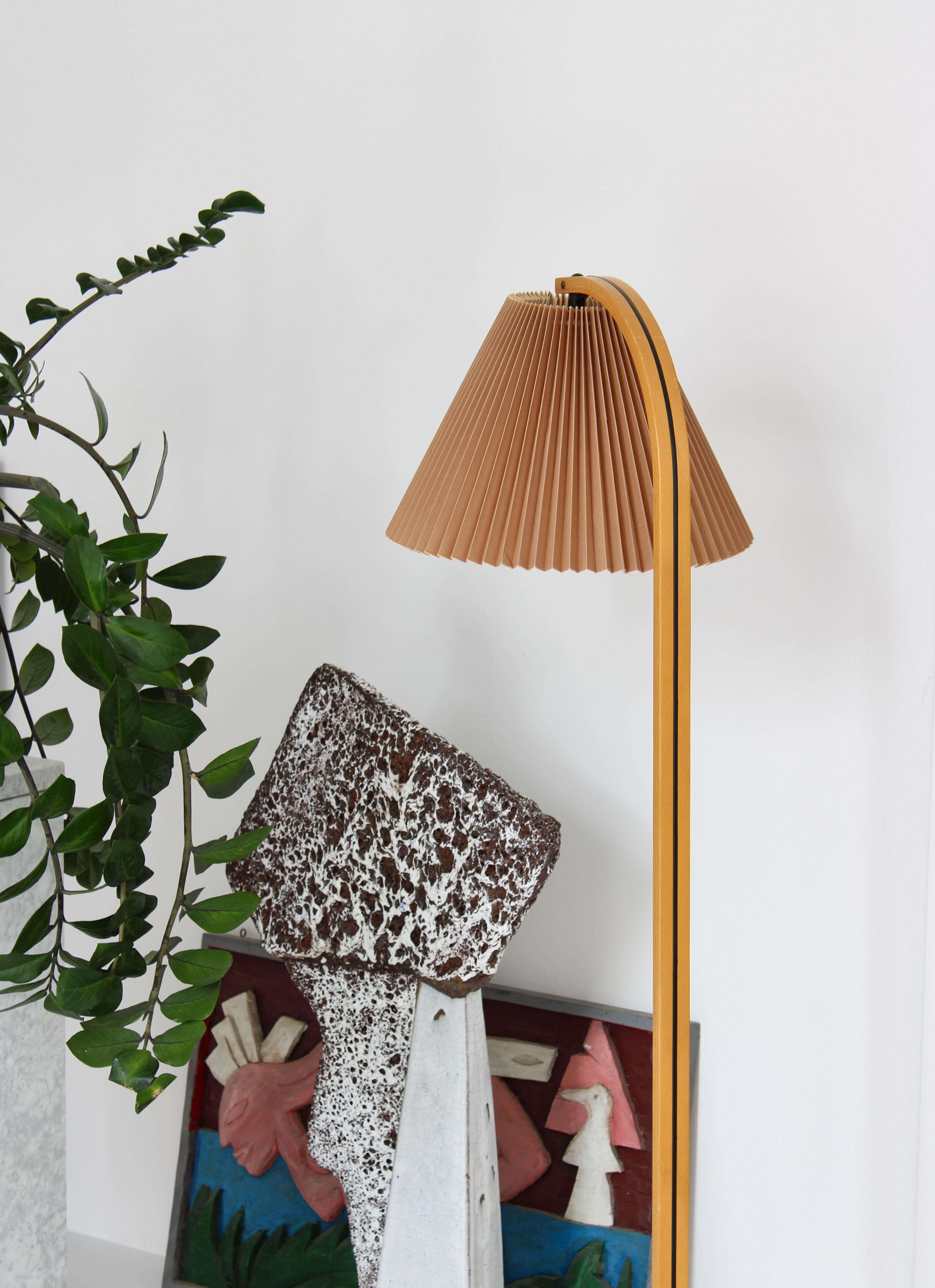 Caprani Light Floor Lamp by Mads Caprani, Denmark, 1970s For Sale 8