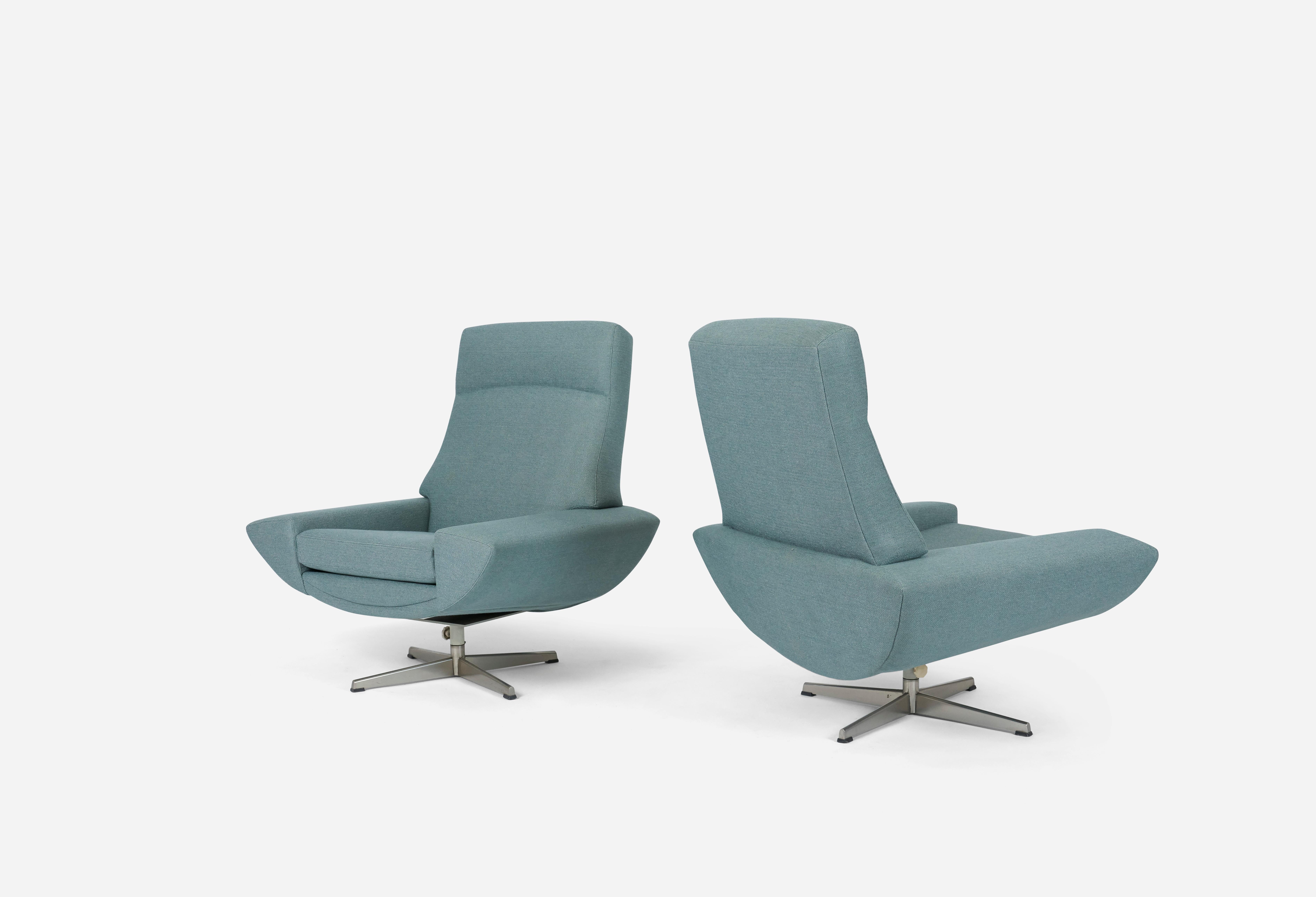 Capri Swivel Chairs by Johannes Andersen for Trensum, 1958 In Excellent Condition In Chicago, IL