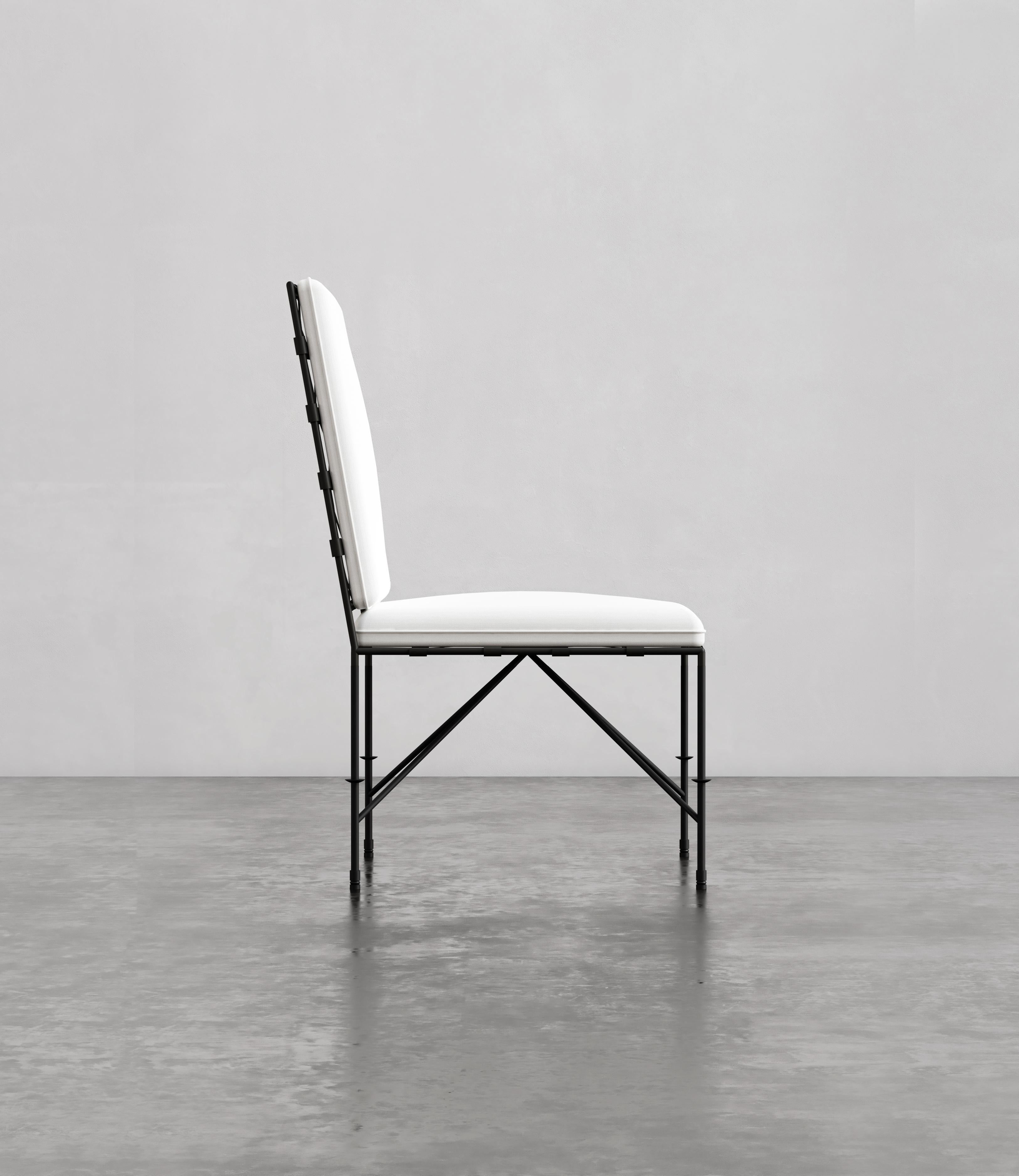 Silla de comedor Capri Desarmada Tallado a mano en venta