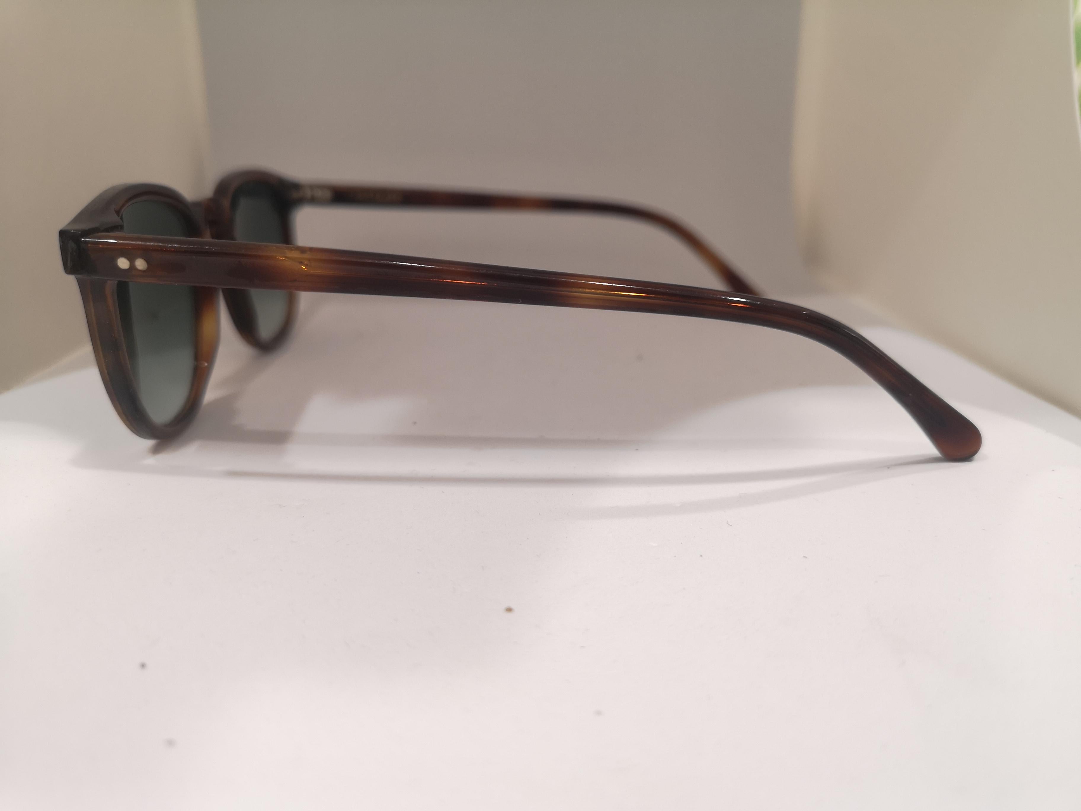 Women's or Men's Capri People tortoise sunglasses