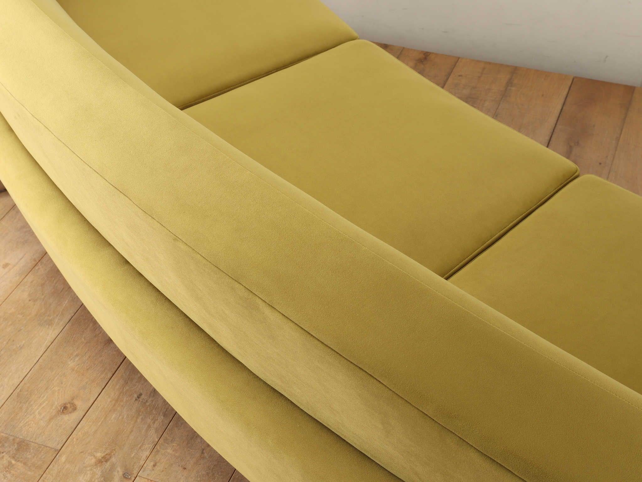 Capri Sofa by Johannes Andersen 10