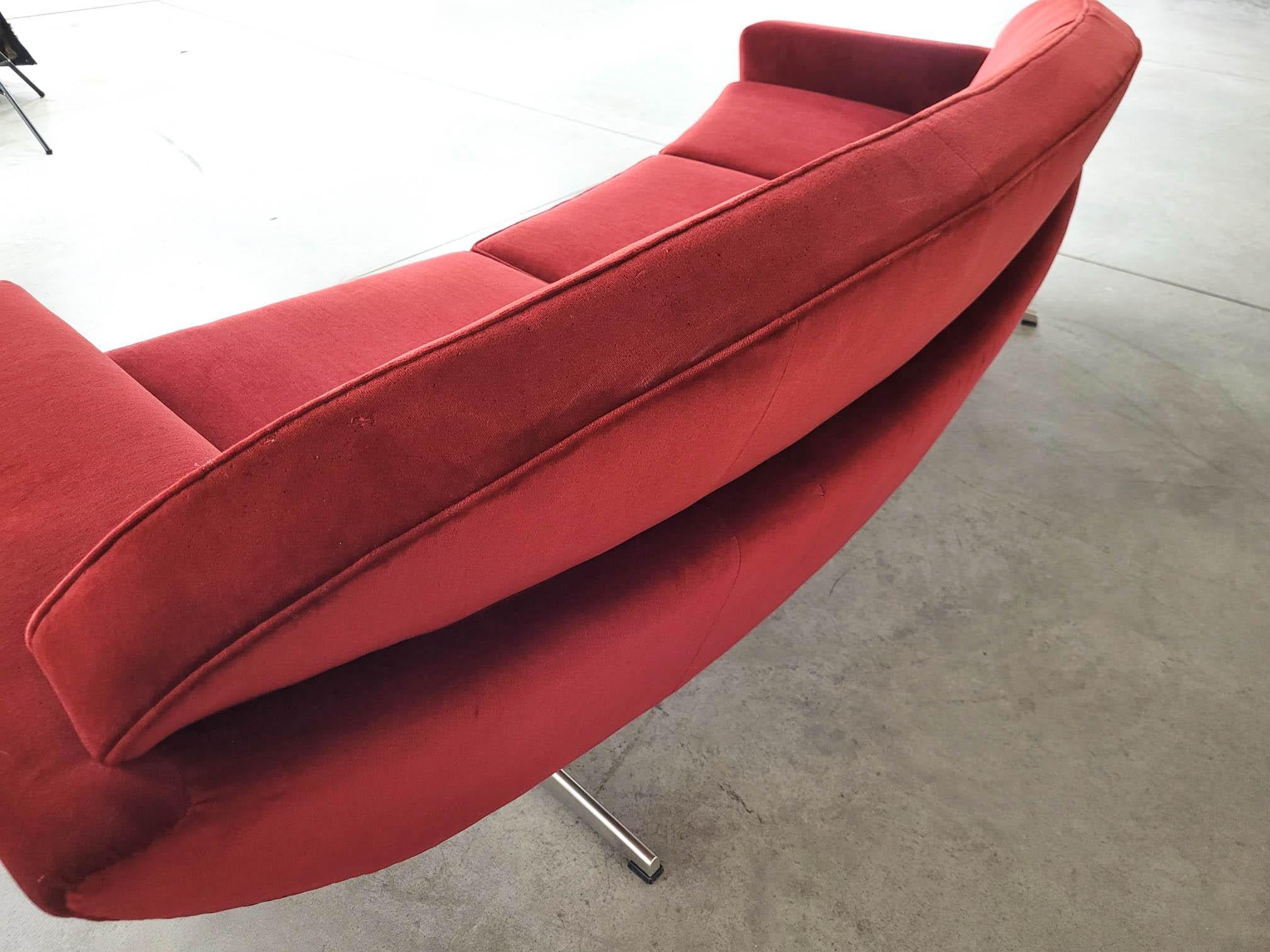 Swedish Capri Sofa by Johannes Andersen for Trensum Möbelfabrik For Sale