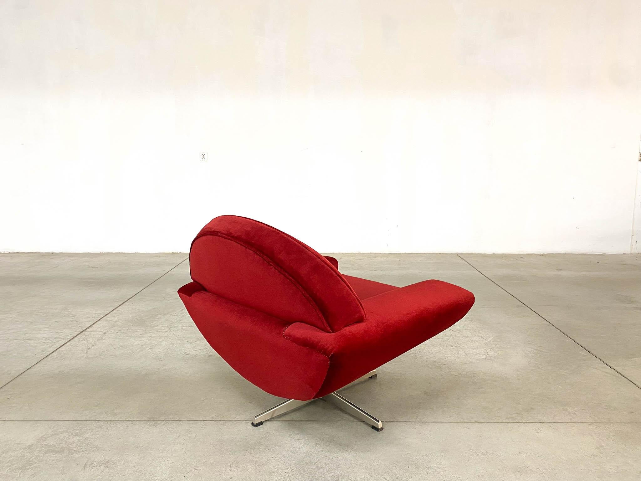 Steel Capri Swivel Armchair by Johannes Andersen for Trensum For Sale