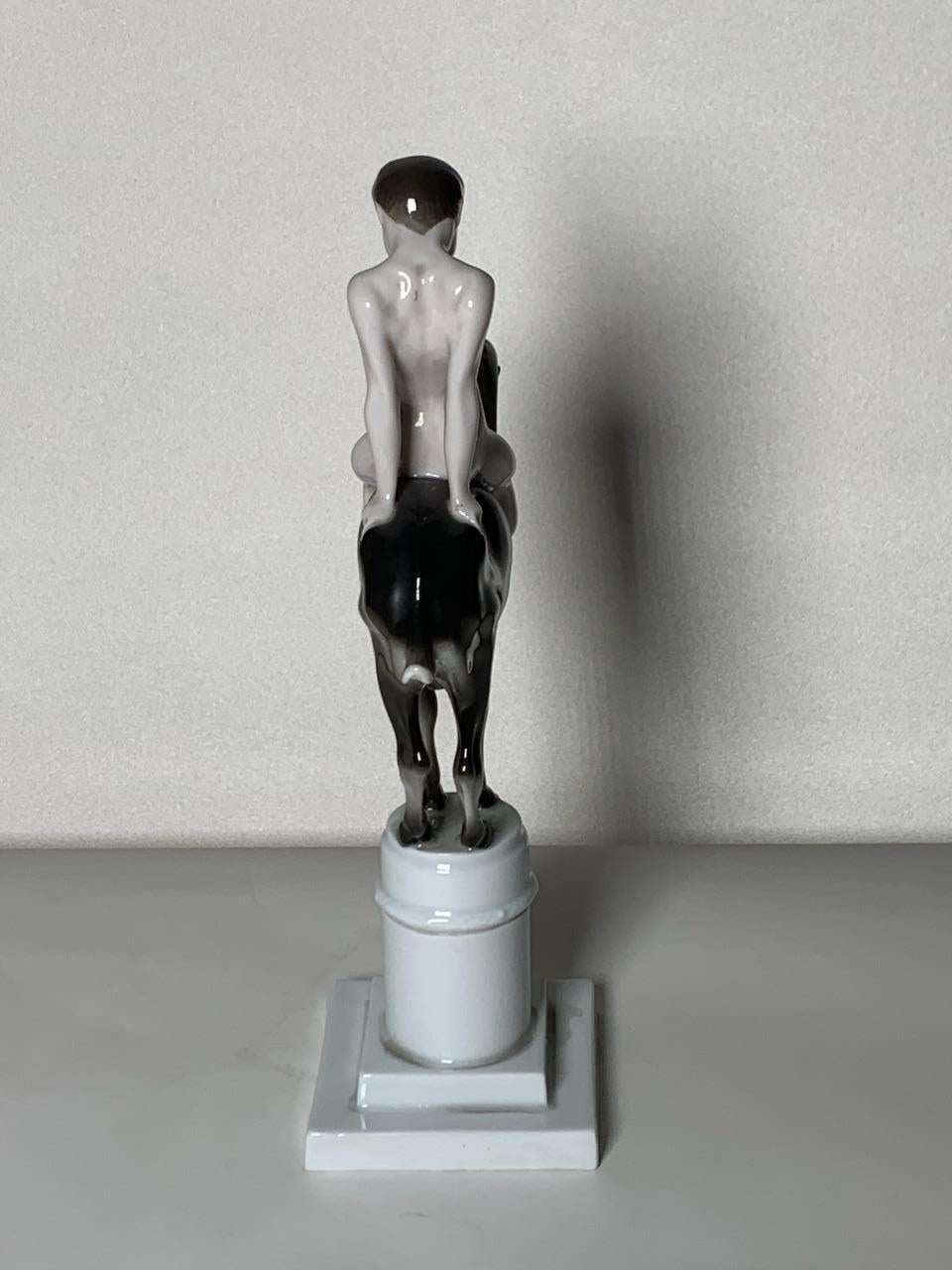 Capriccio Modell Porzellanskulptur von Ferdinand Liebermann für Rosenthal  im Zustand „Hervorragend“ im Angebot in Milan, Italy