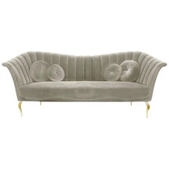 Caprichosa Sofa