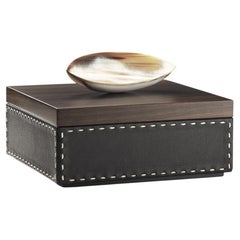 Capricia Square Box in Pebbled leather with Handle in Corno Italiano, Mod. 4476