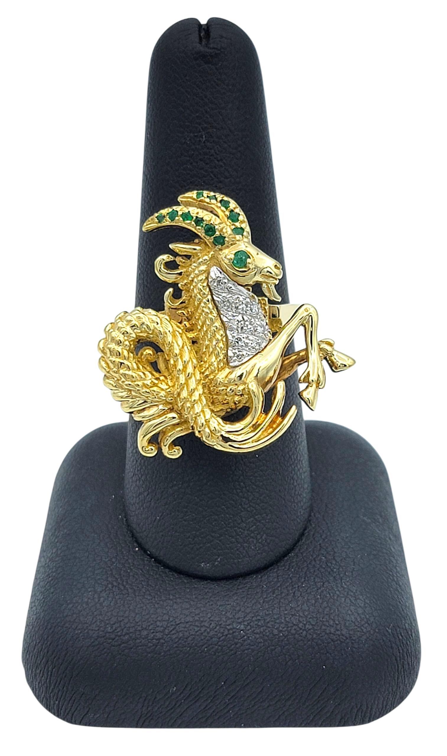 Anello / Spilla convertibile Capricorno Sea Goat in oro giallo 18 carati lucido in vendita 4
