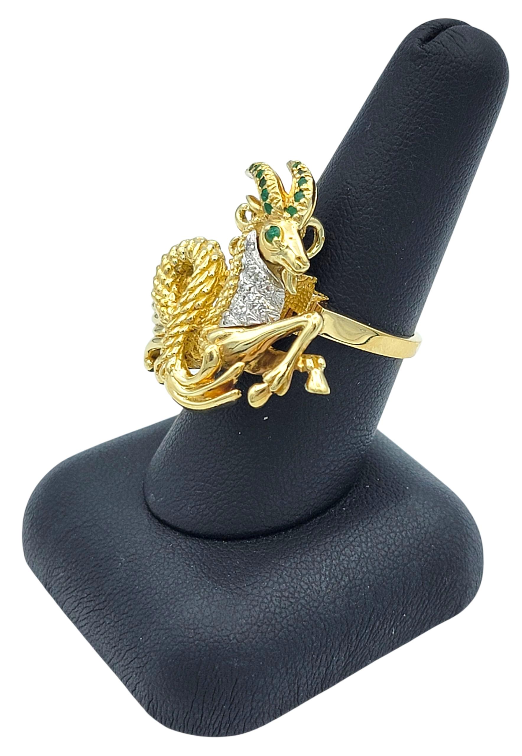 Anello / Spilla convertibile Capricorno Sea Goat in oro giallo 18 carati lucido in vendita 5