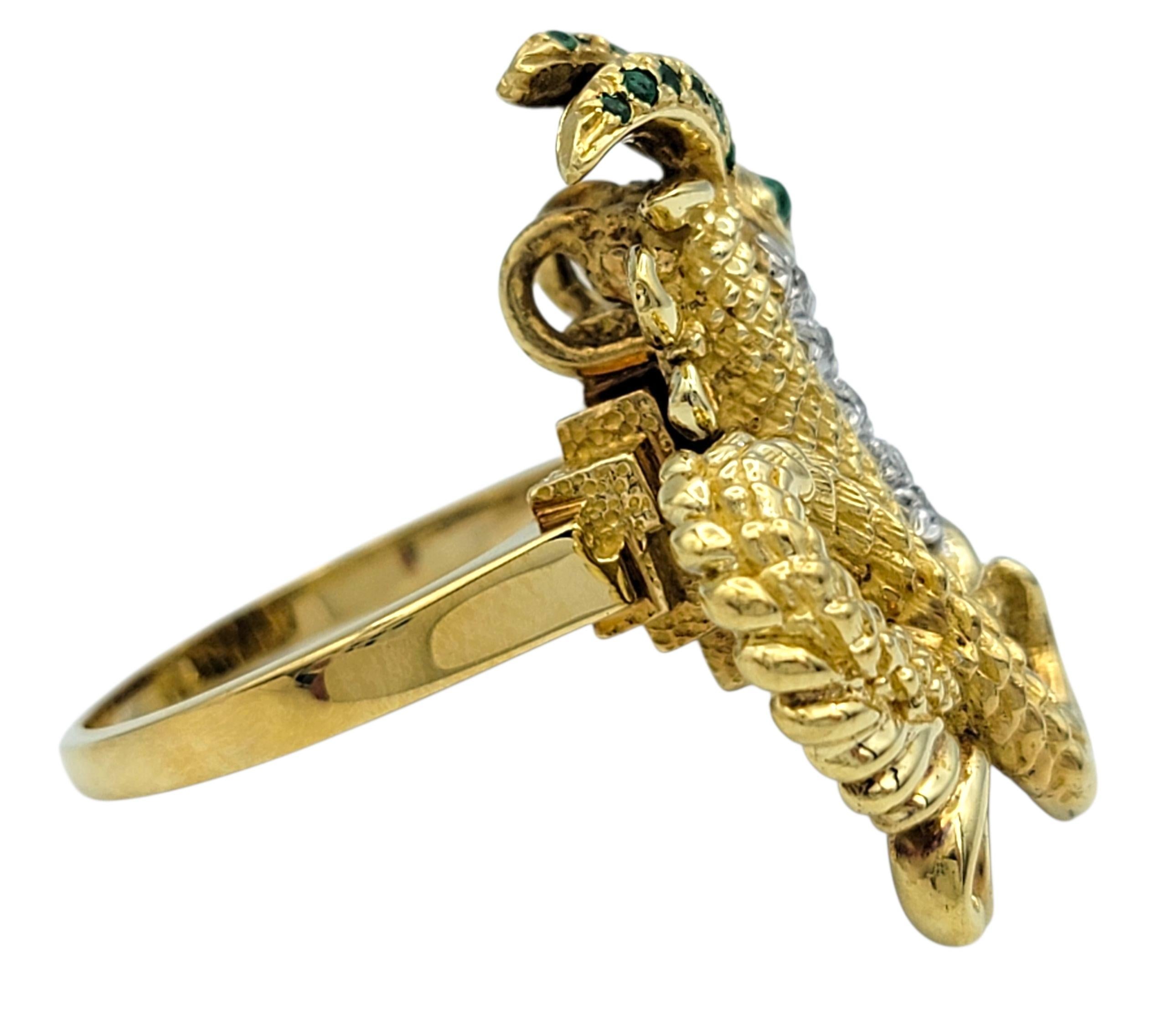 Taglio singolo Anello / Spilla convertibile Capricorno Sea Goat in oro giallo 18 carati lucido in vendita