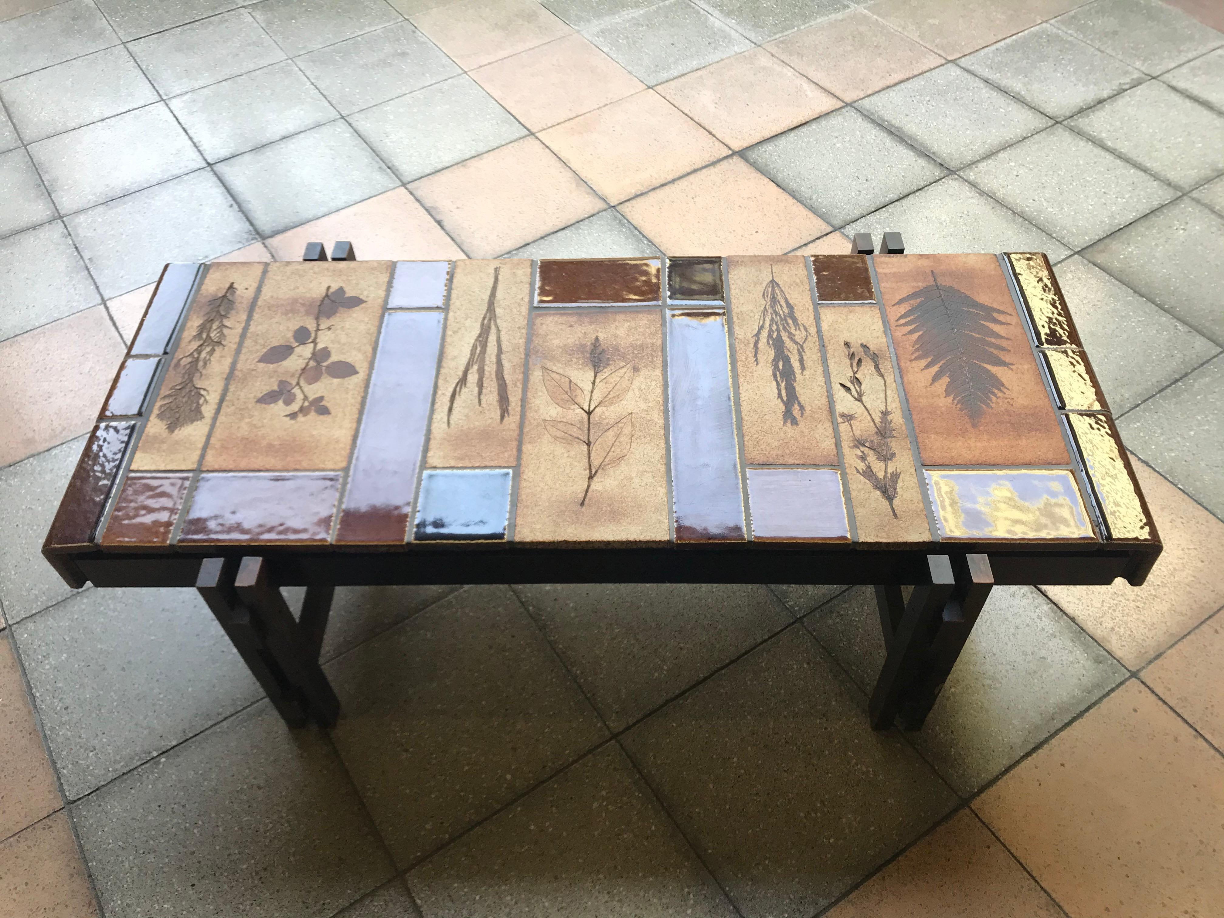 Table basse en chêne céramique Capron signée Bon état - En vente à Saint Ouen, FR